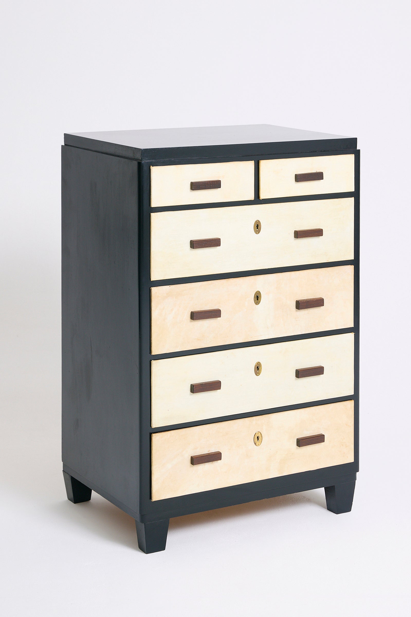 Velum Chest of Drawers