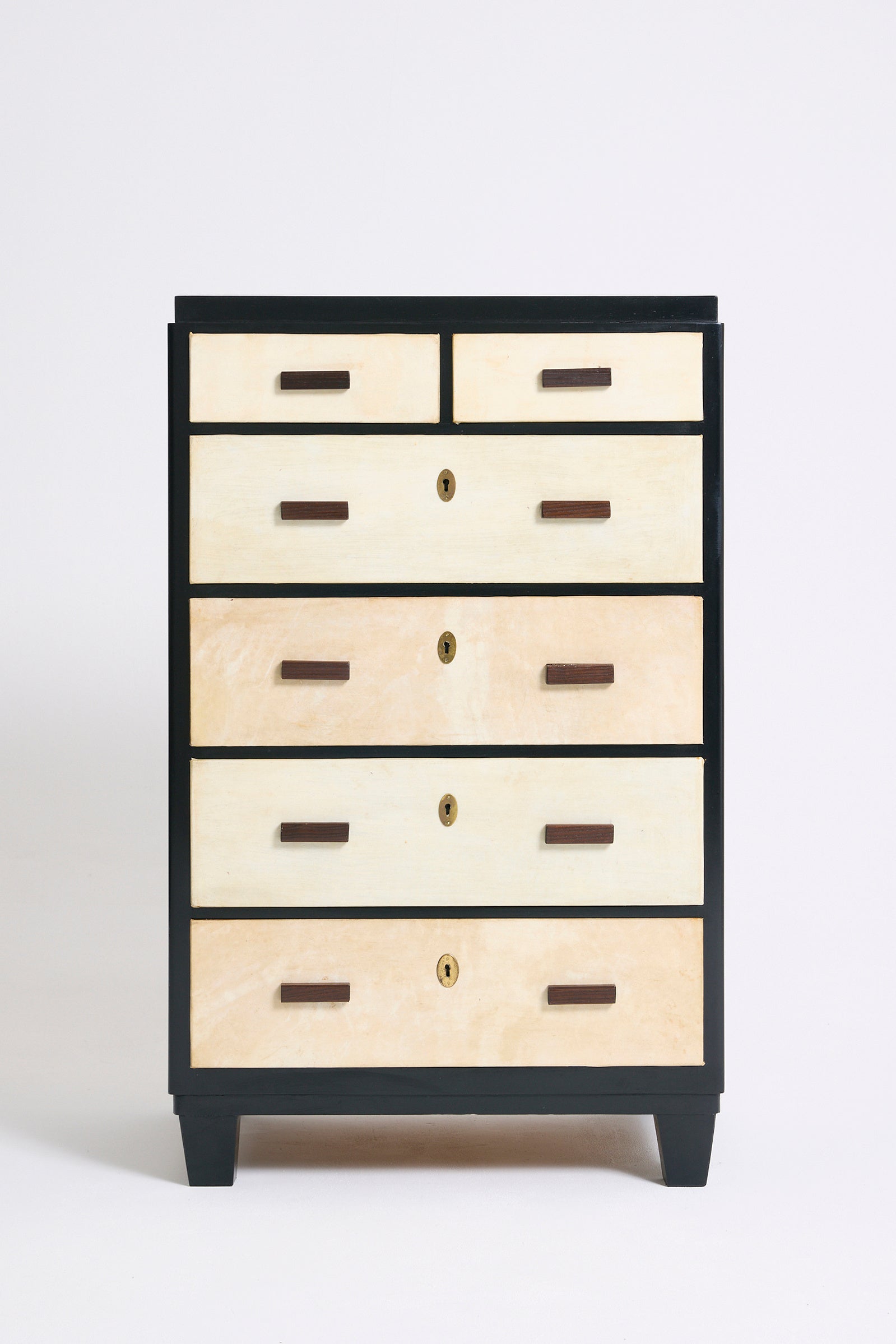10022- Velum Chest of Drawers
