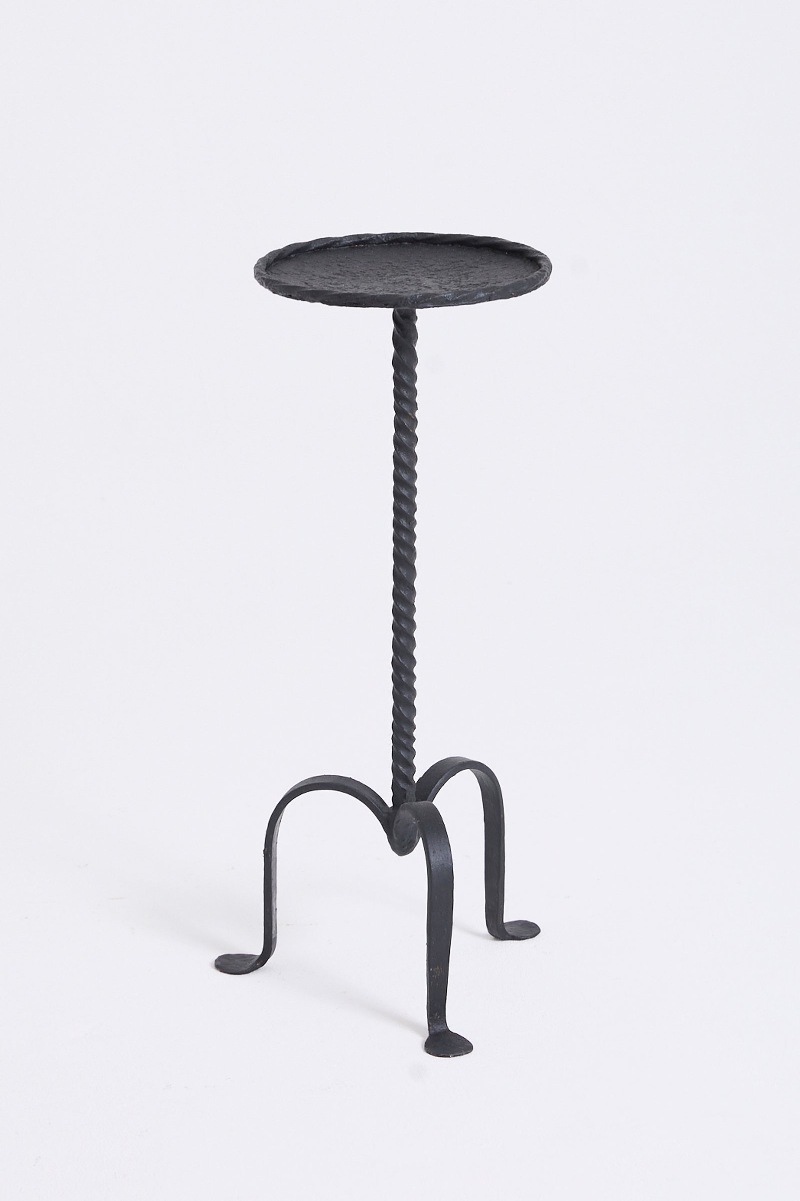 10434- Martini Table