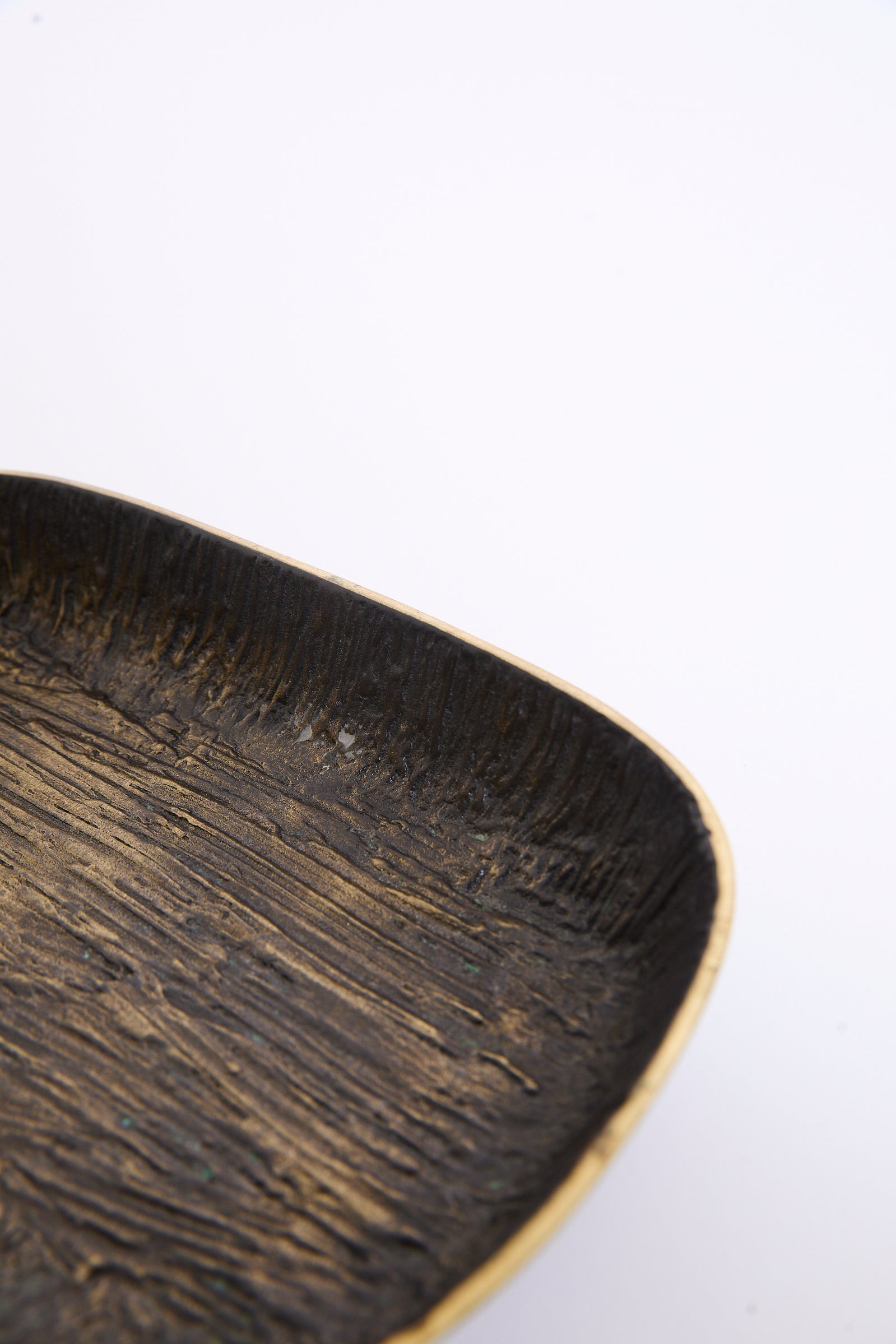 Bronze Brutalist Plate