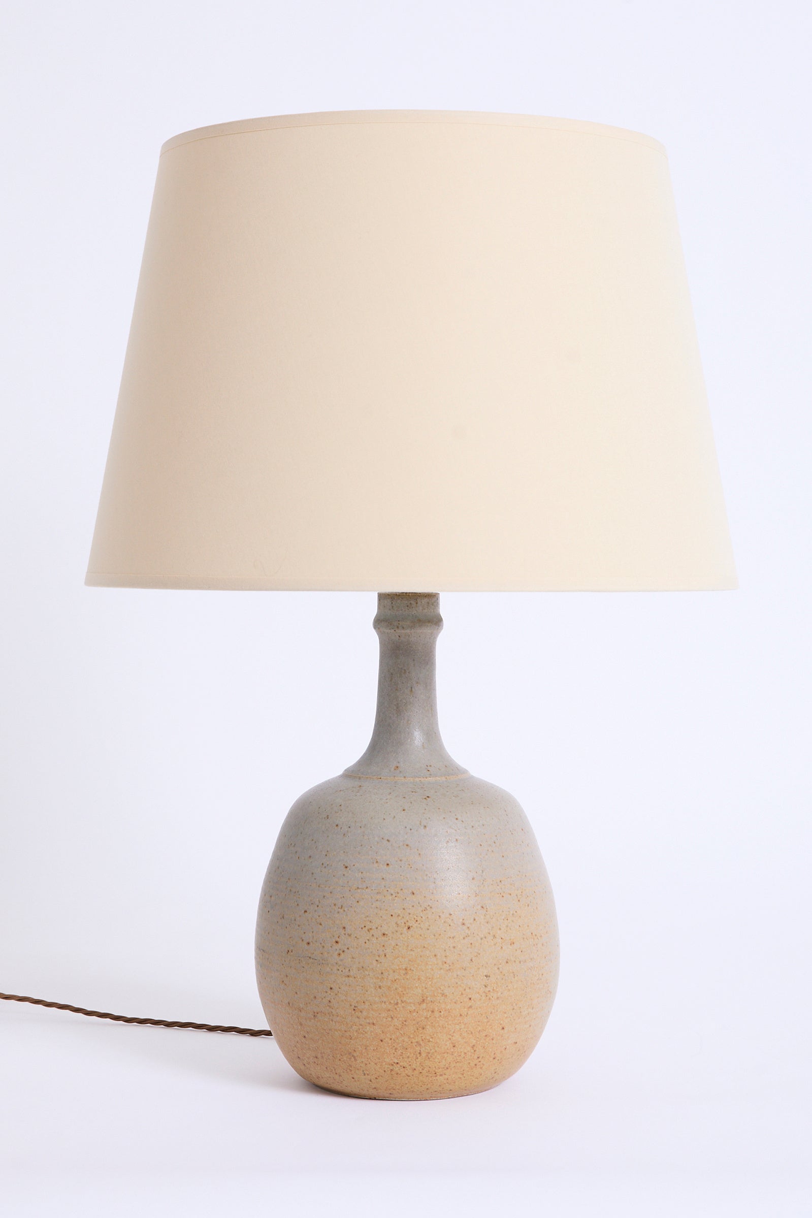 10526- Ceramic Table Lamp