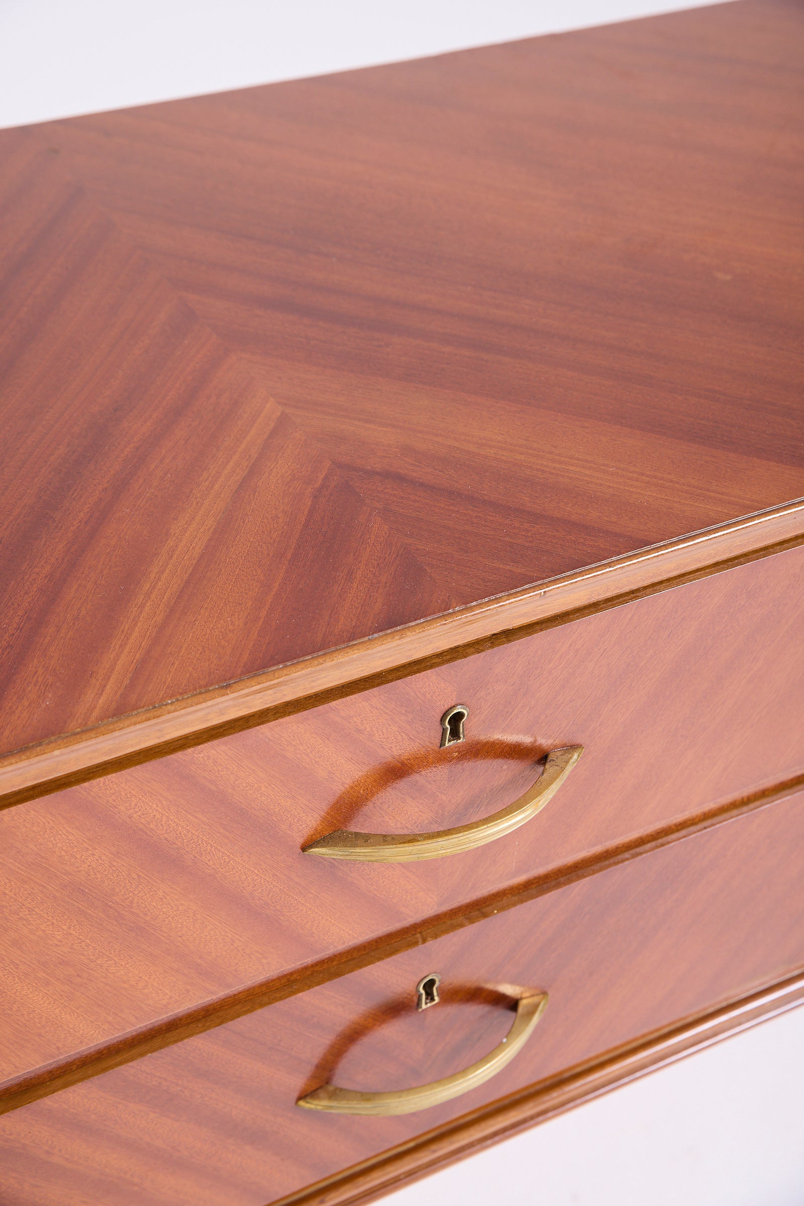 Italian Mid-Century Chest of Drawers