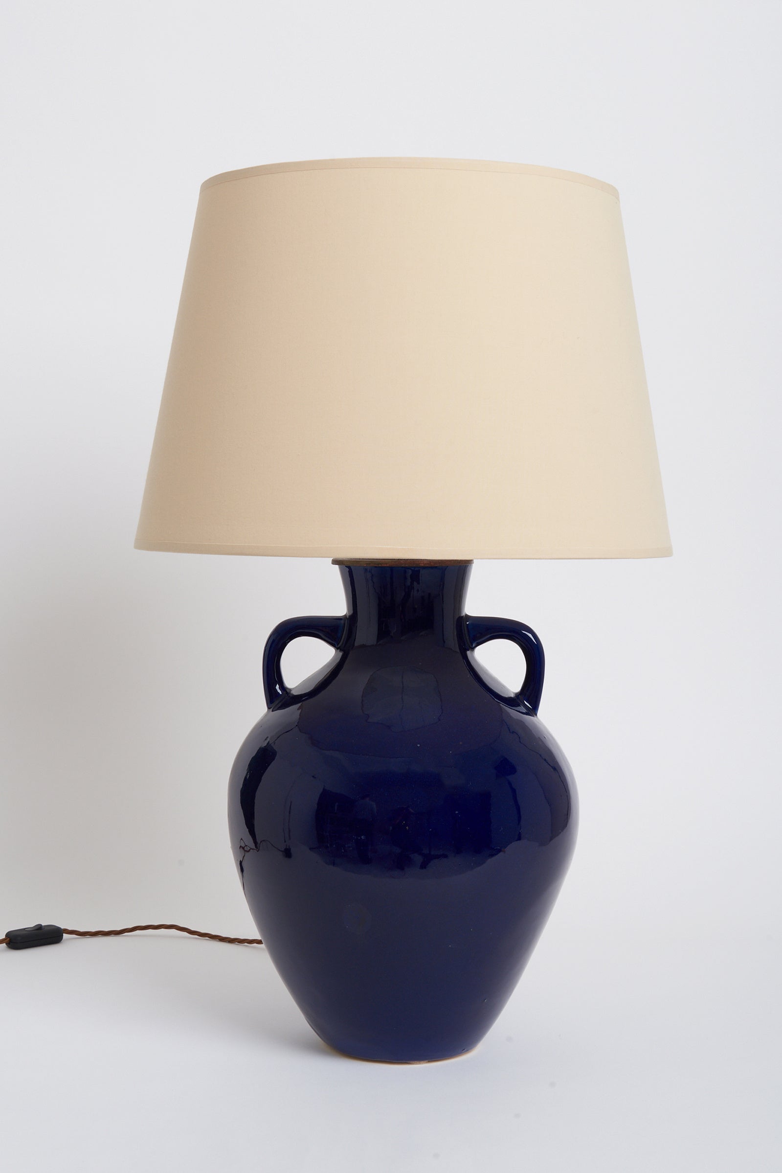 7482- Mid-Century Blue Ceramic Table Lamp