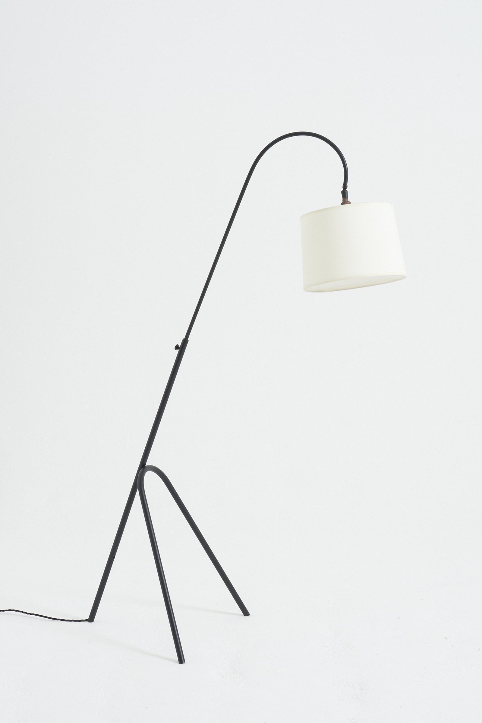 7813- Black Reading Floor Lamp