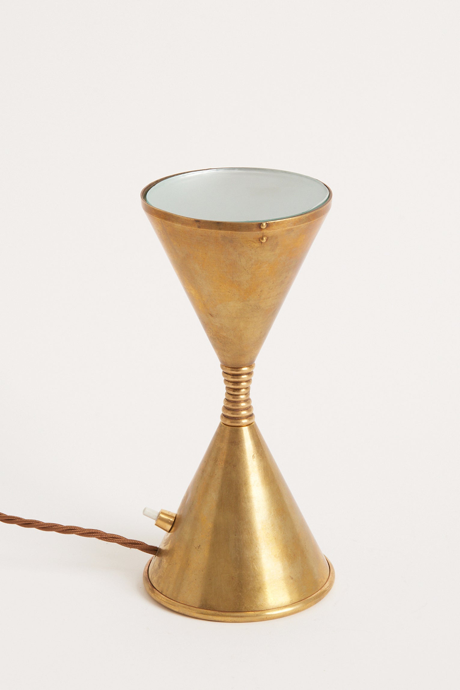 7833- Mid-Century Brass Diabolo Lamp