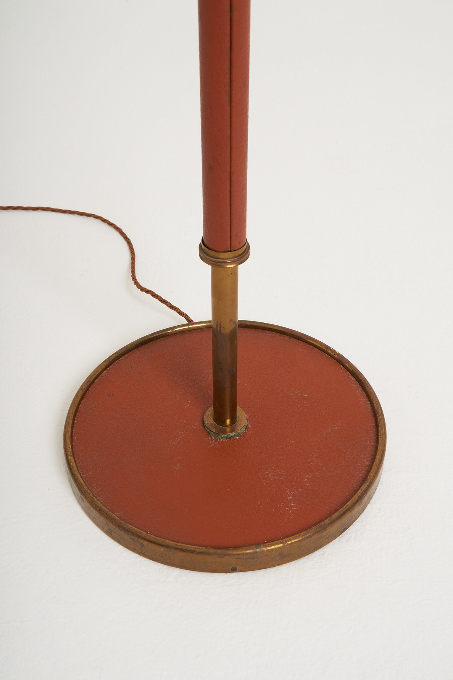 French Mid-Century Brown Faux Leather and Brass Floor lamp
