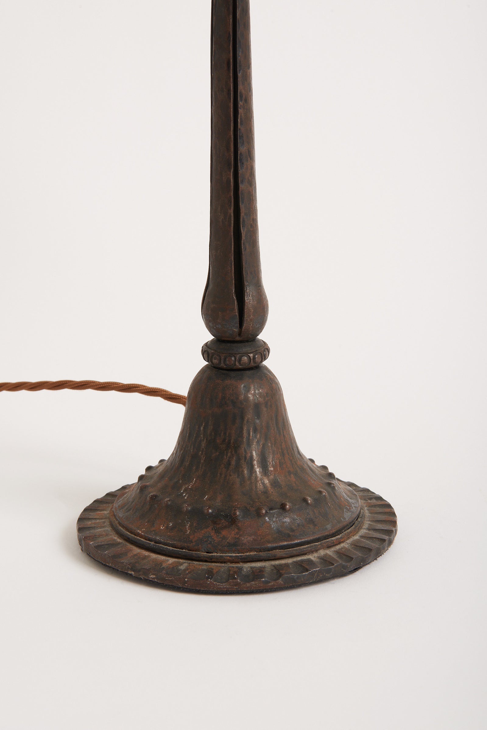 Secessionist Iron Table Lamp