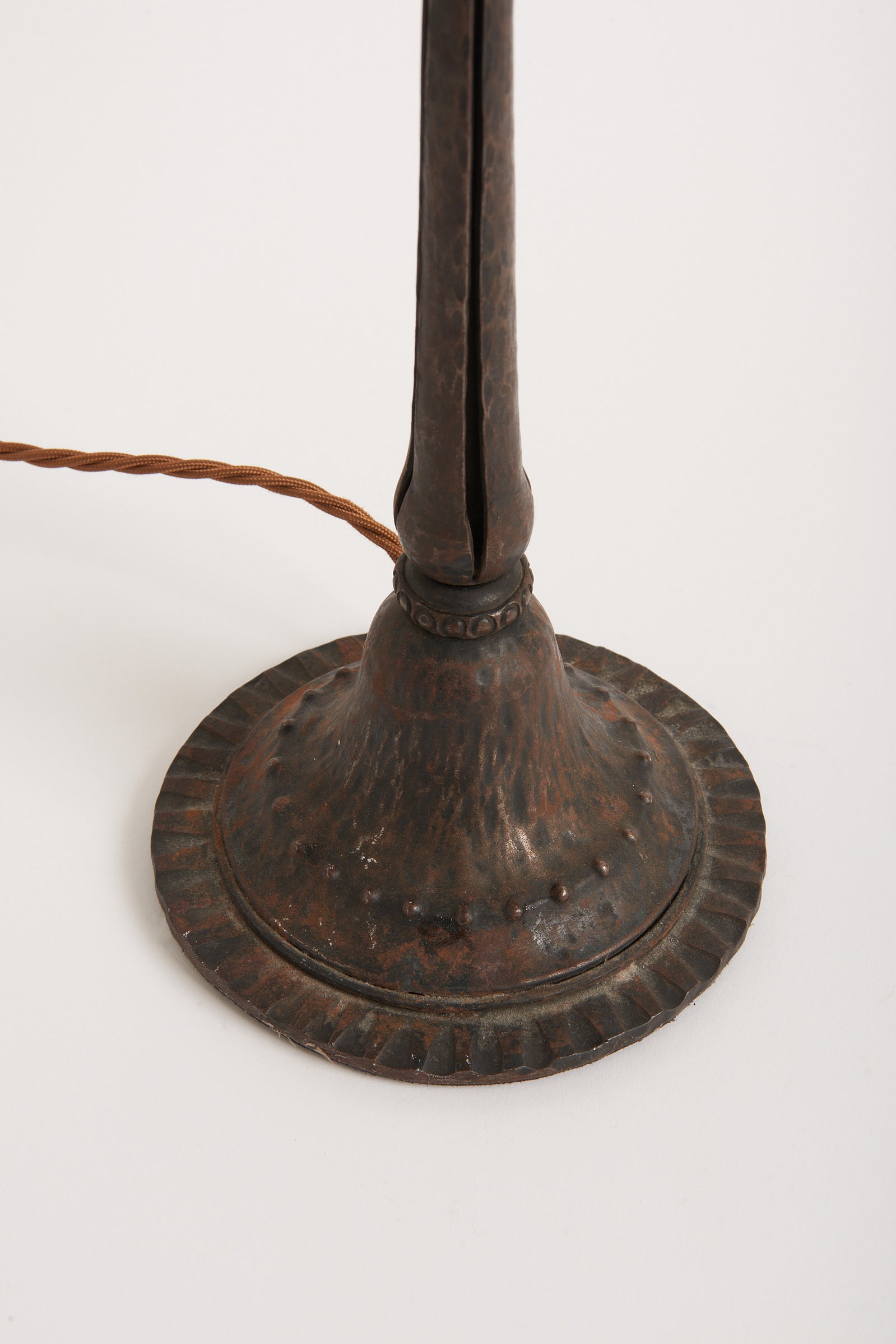 Secessionist Iron Table Lamp