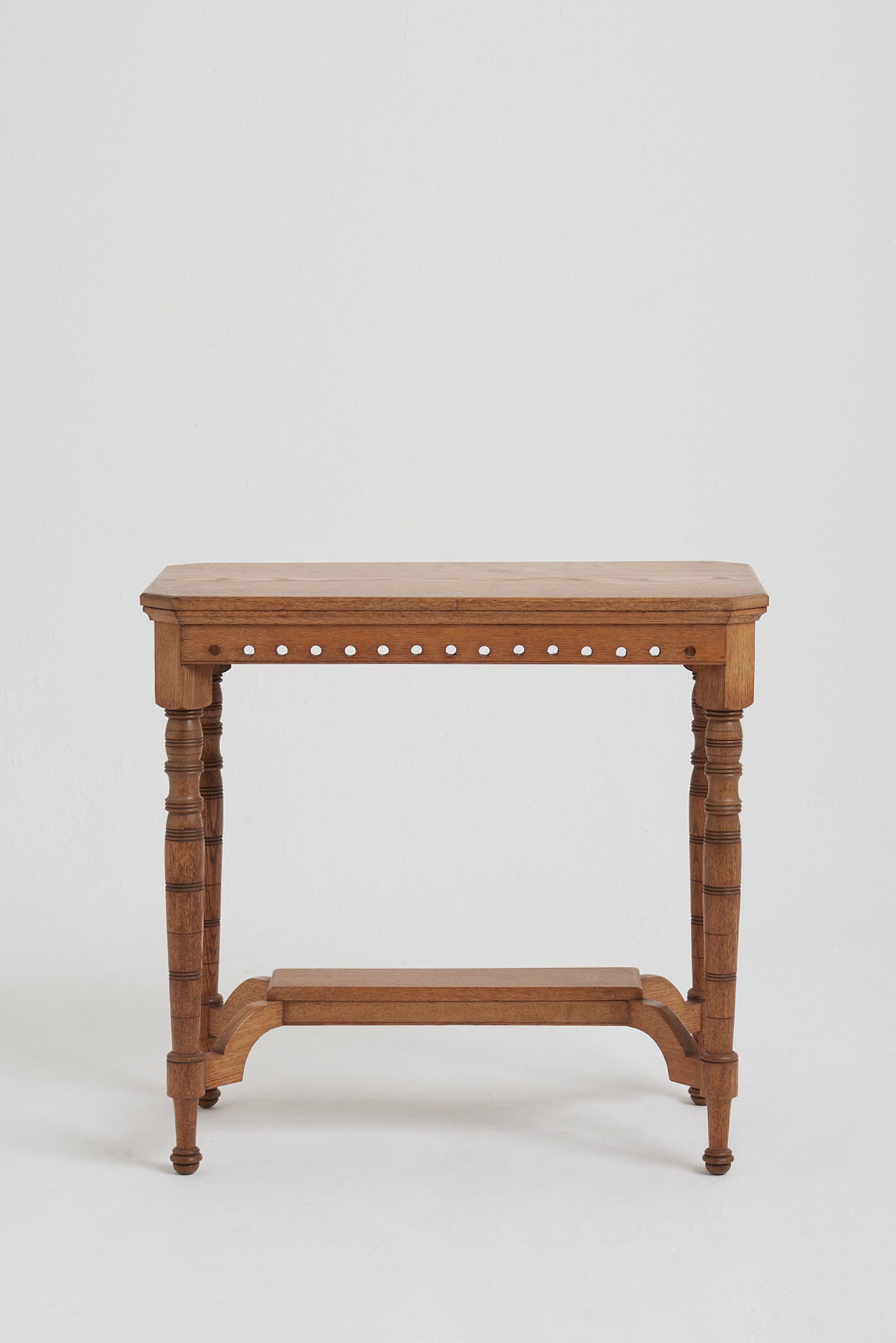 Arts & Craft Oak Side Table