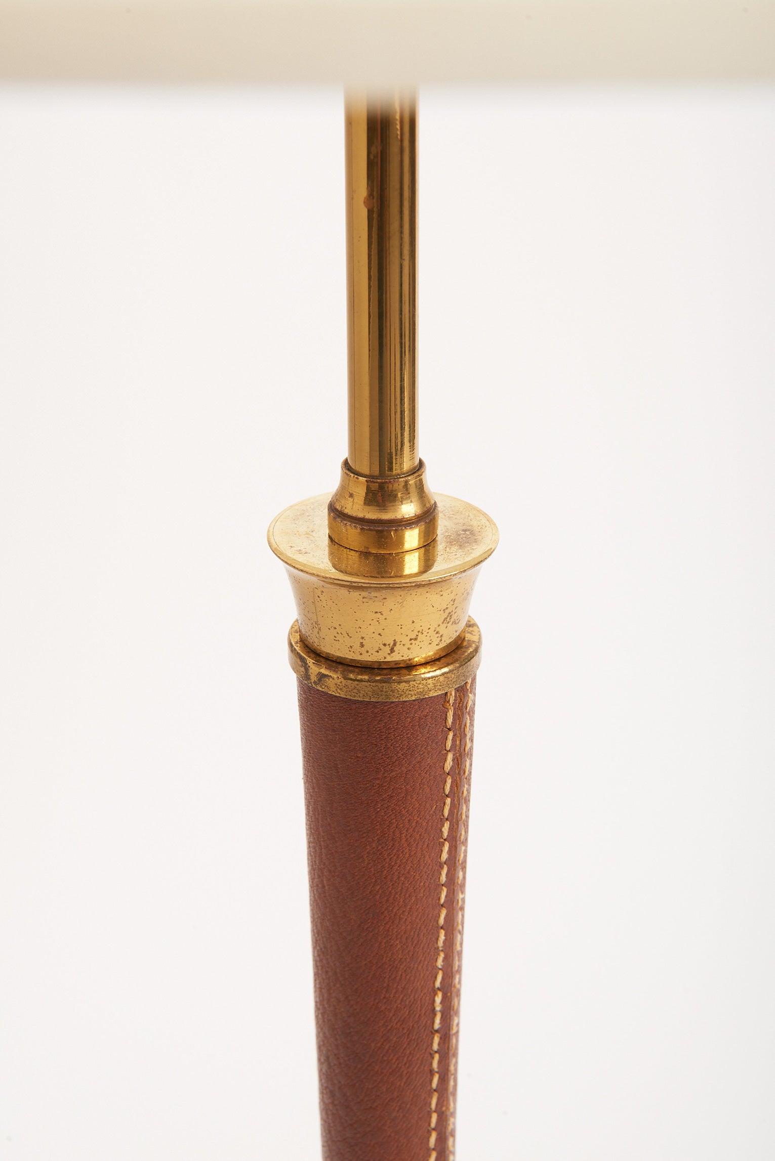 1950s Brass and Brown Leather Table Lamp