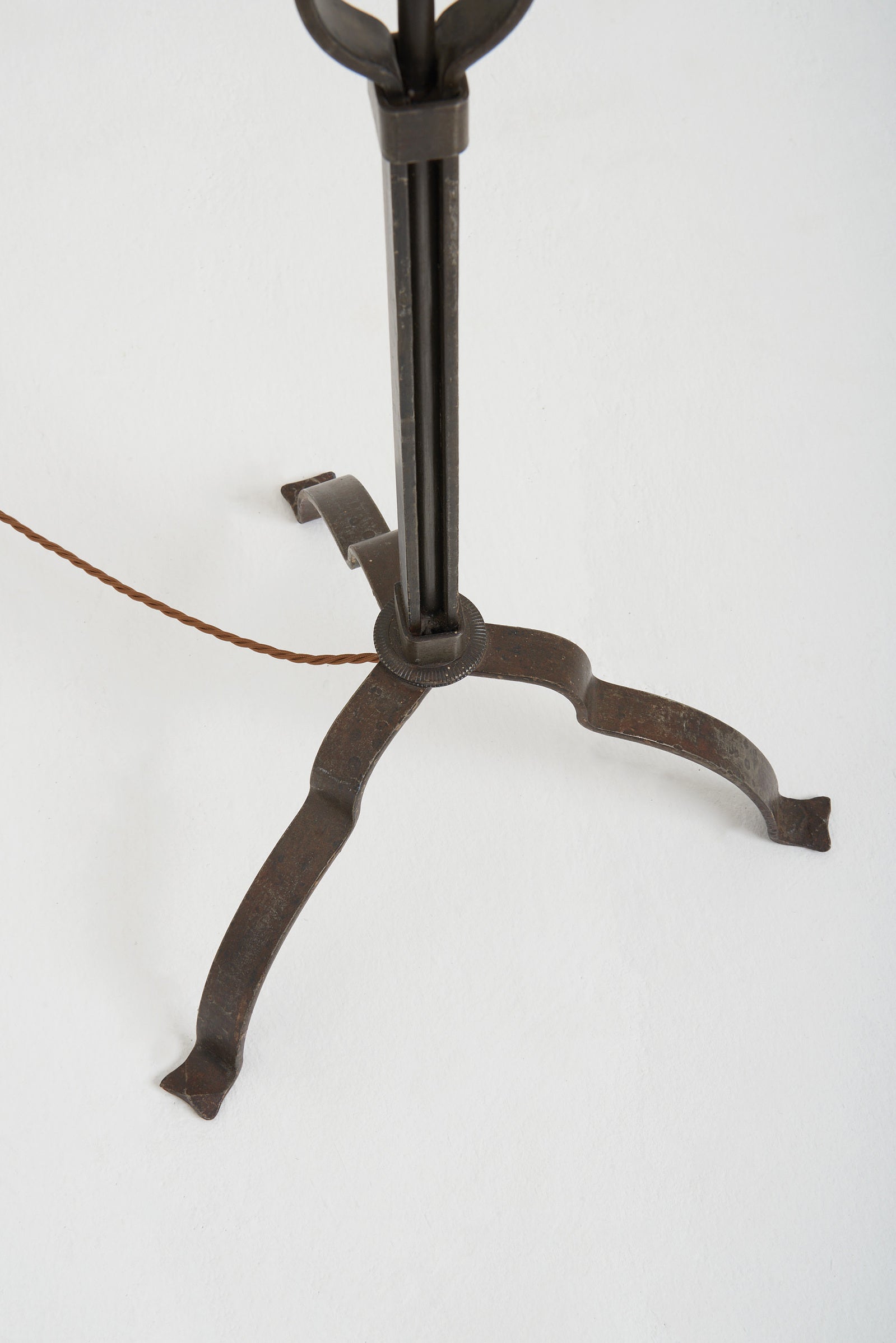 Mid-Century Wrought Iron Floor Lamp