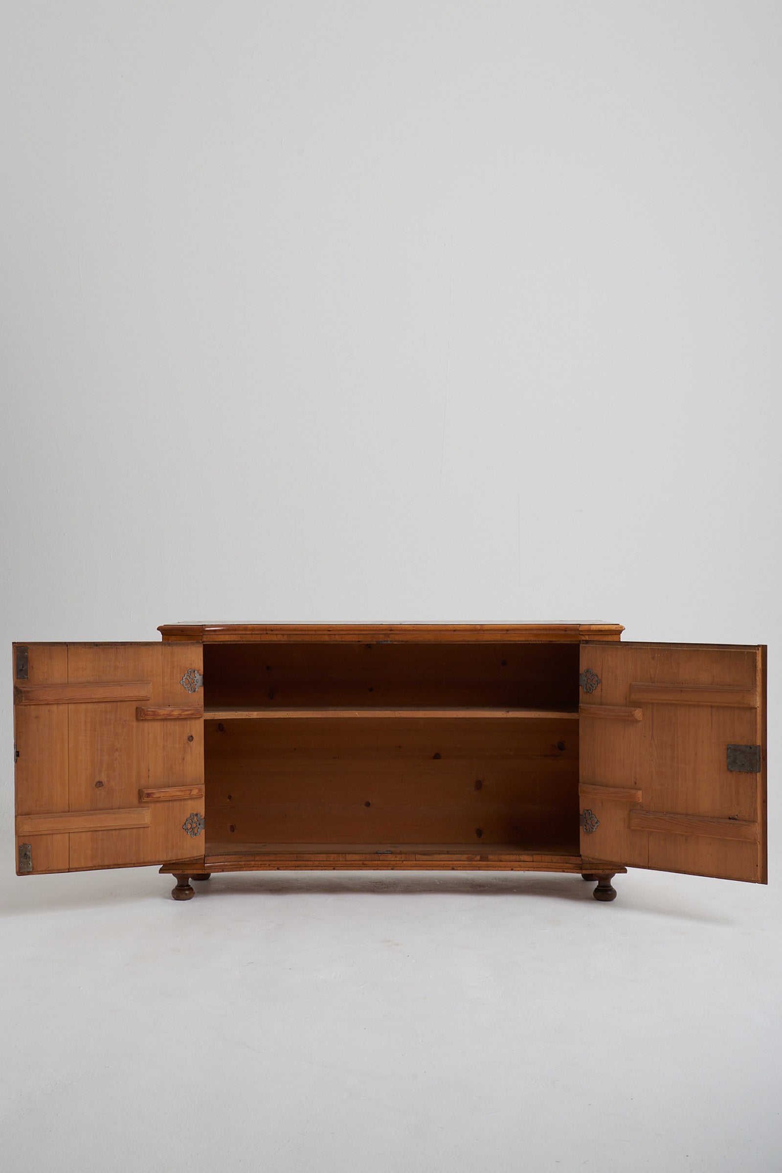 18th Century Italian Walnut Buffet