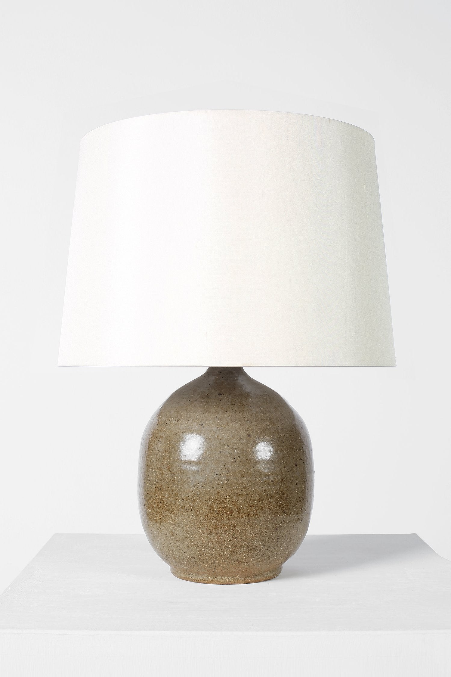 8194- 1960s Sandstone Table lamp