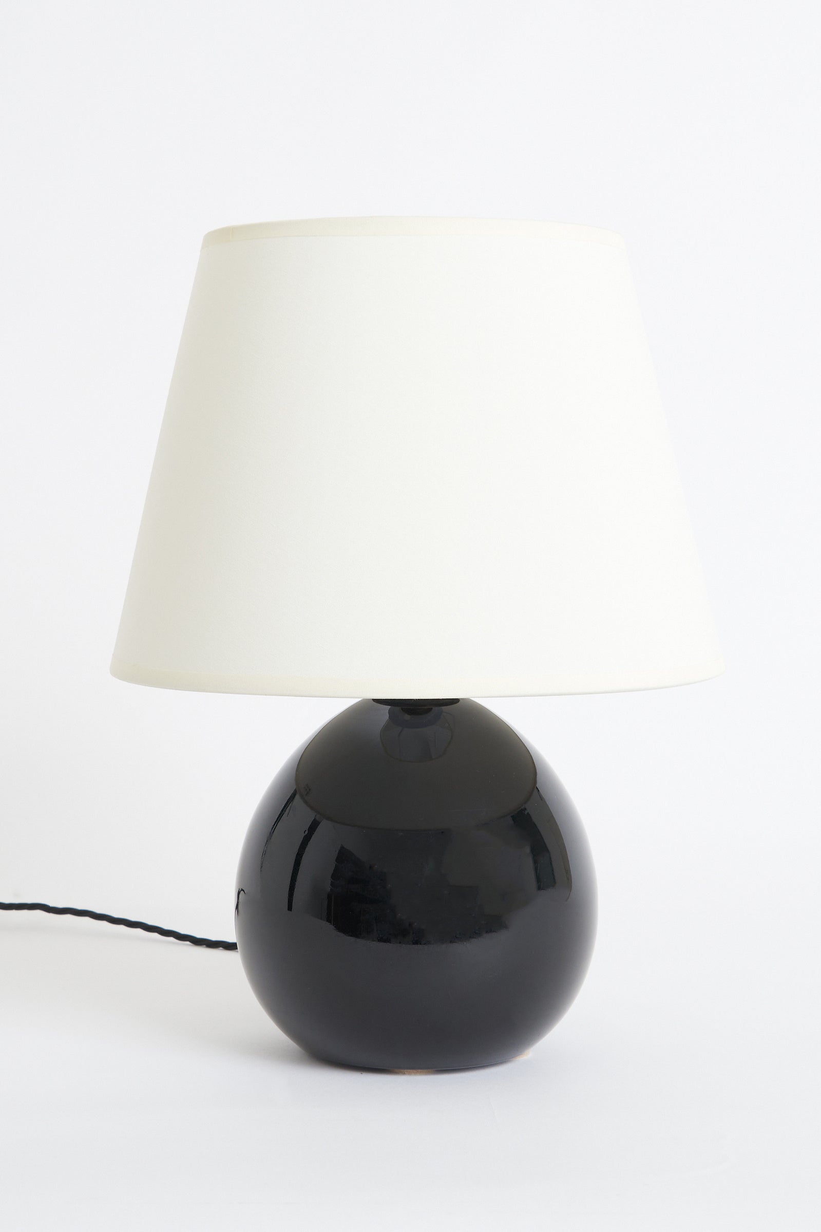 8258- Black Glass Table Lamp
