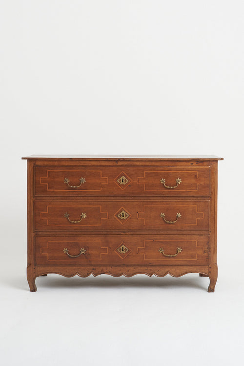 8354- 18th Century Oak Chest of Drawers