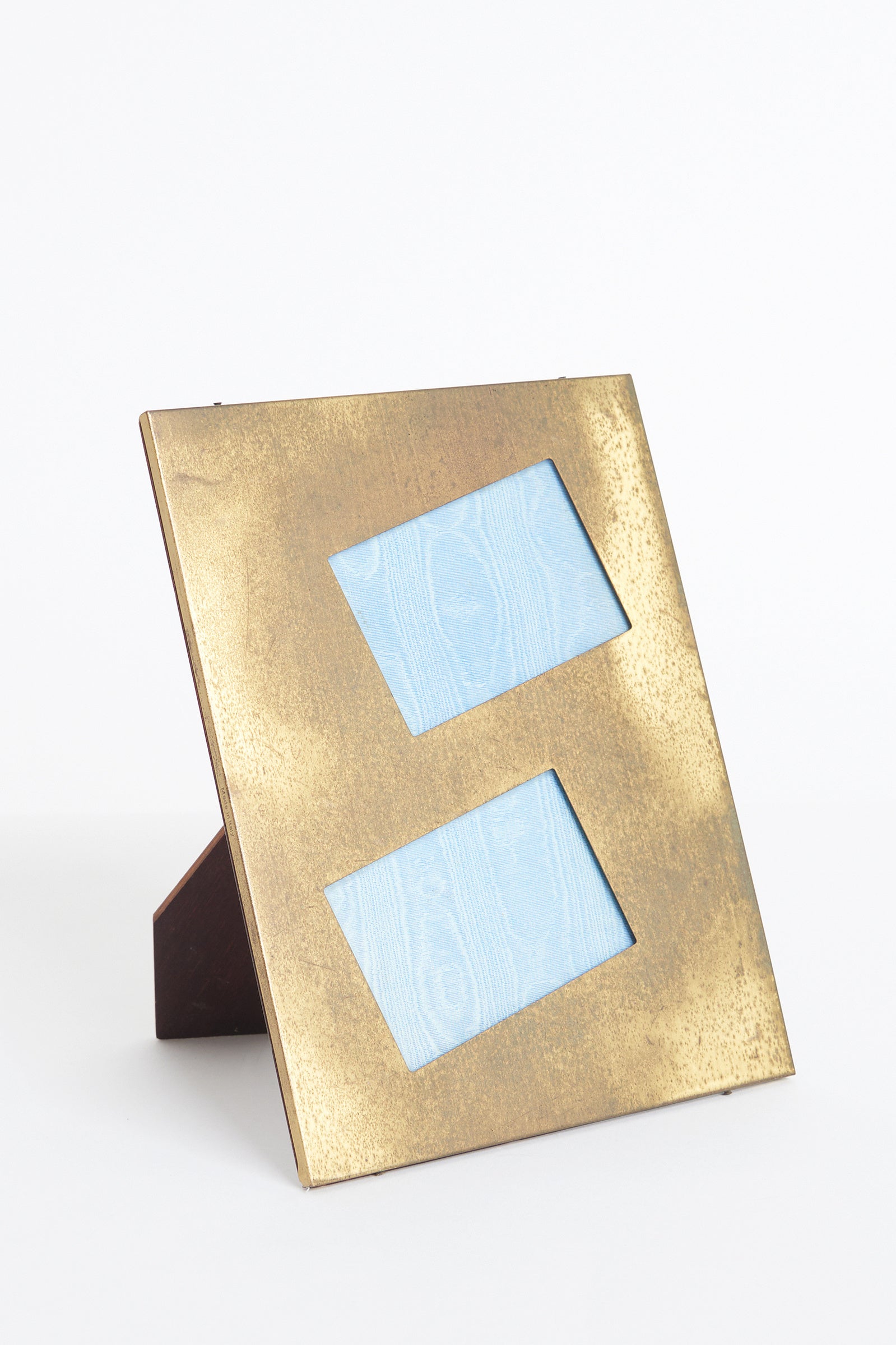 8476- Mid-Century Brass Photo Frame