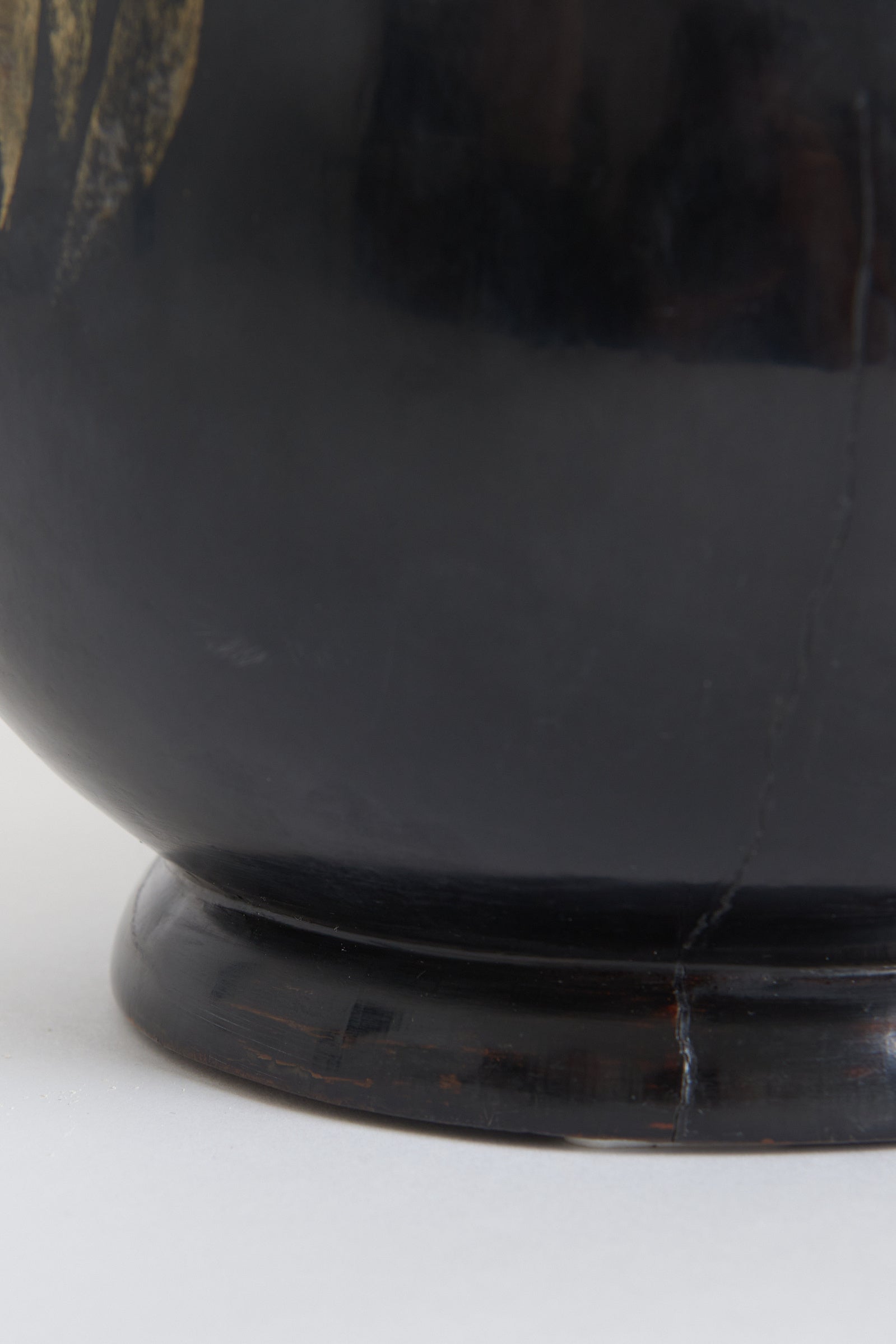 Art Deco Black Lacquer Table Lamp