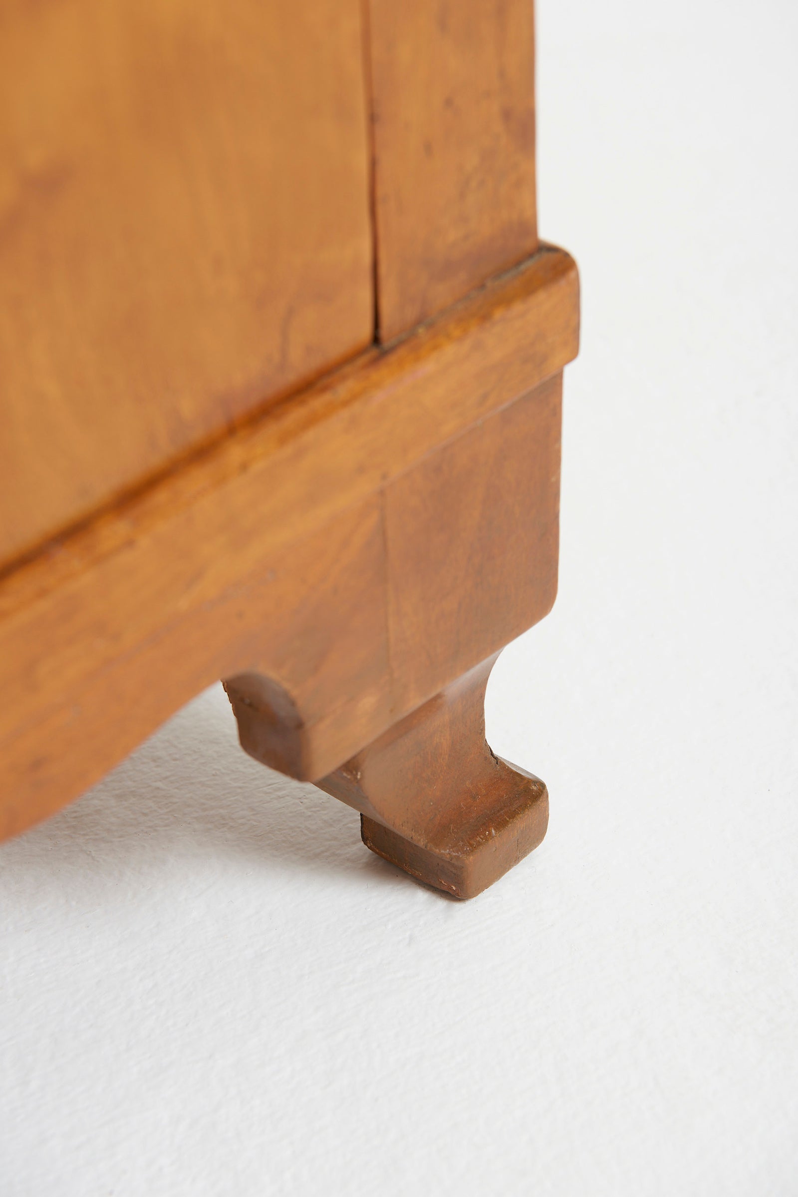 Swedish 19th Century Satin Birch Chest of Drawers