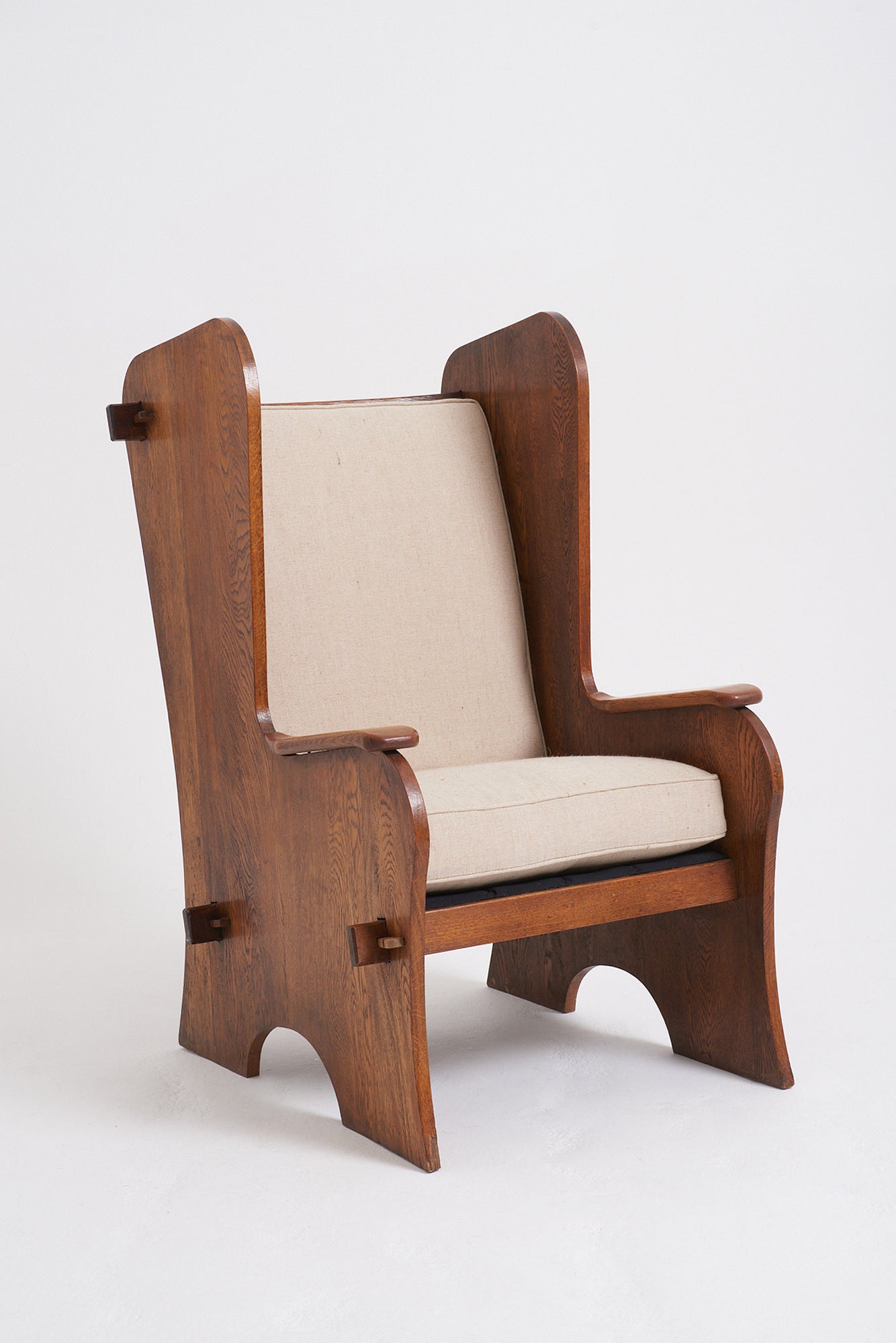 Pair of Early 20th Century Oak Armchairs