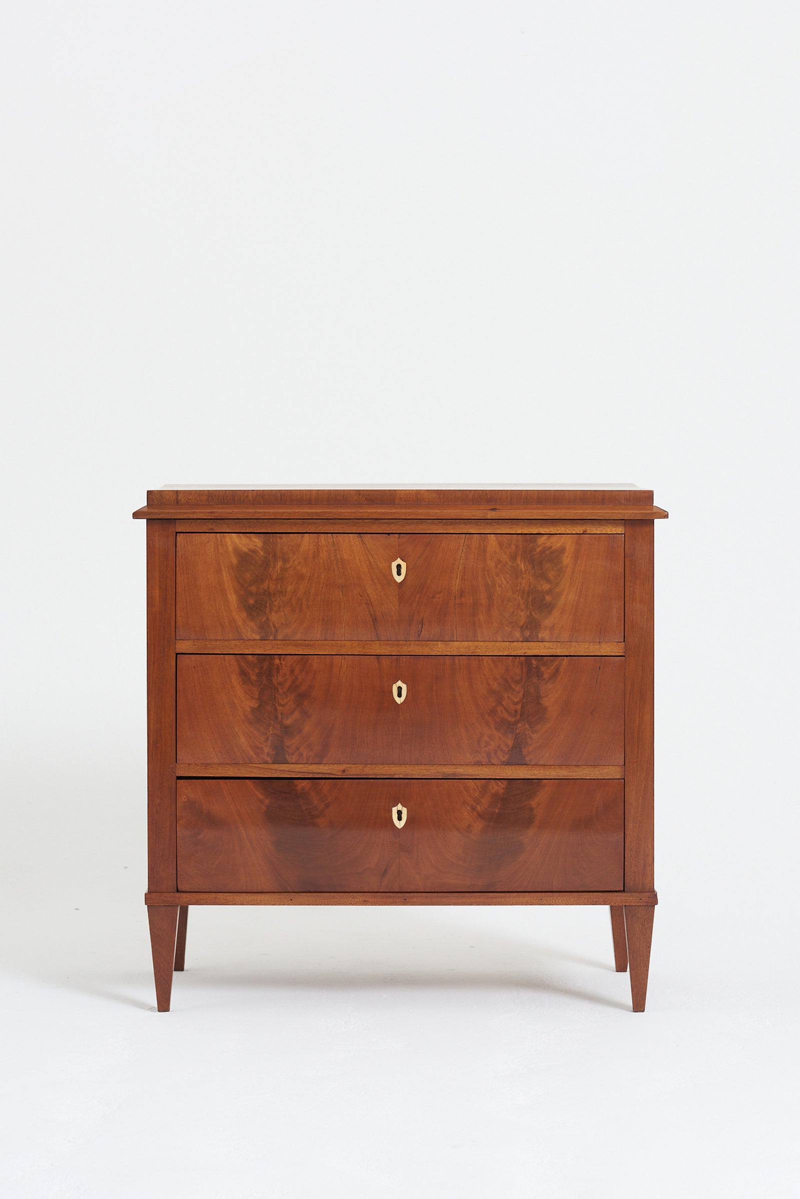 8997- Neoclassical Mahogany Chest of Drawers