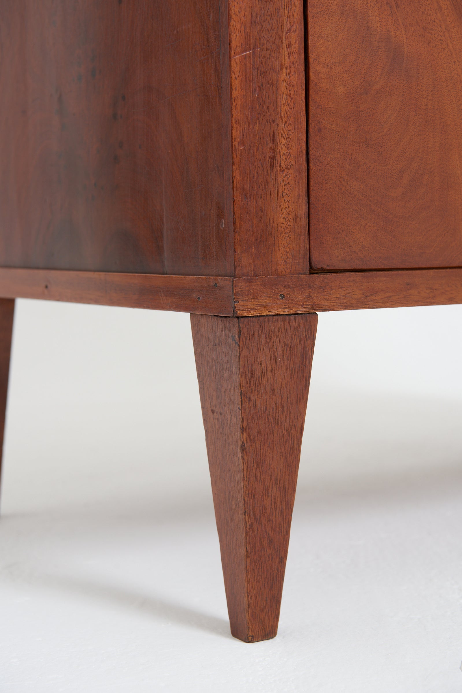 Neoclassical Mahogany Chest of Drawers