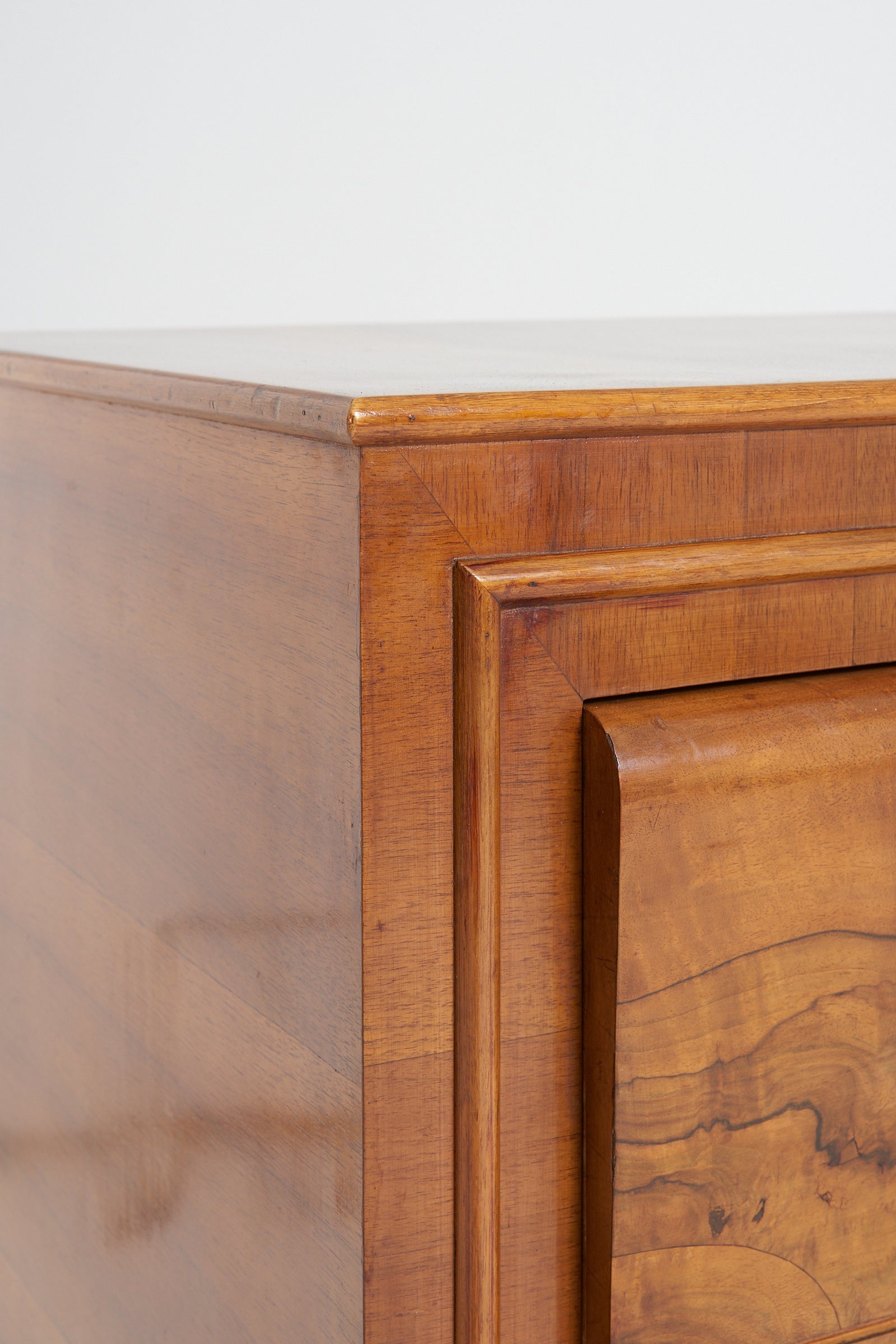 Art Deco Walnut Chest of Drawers