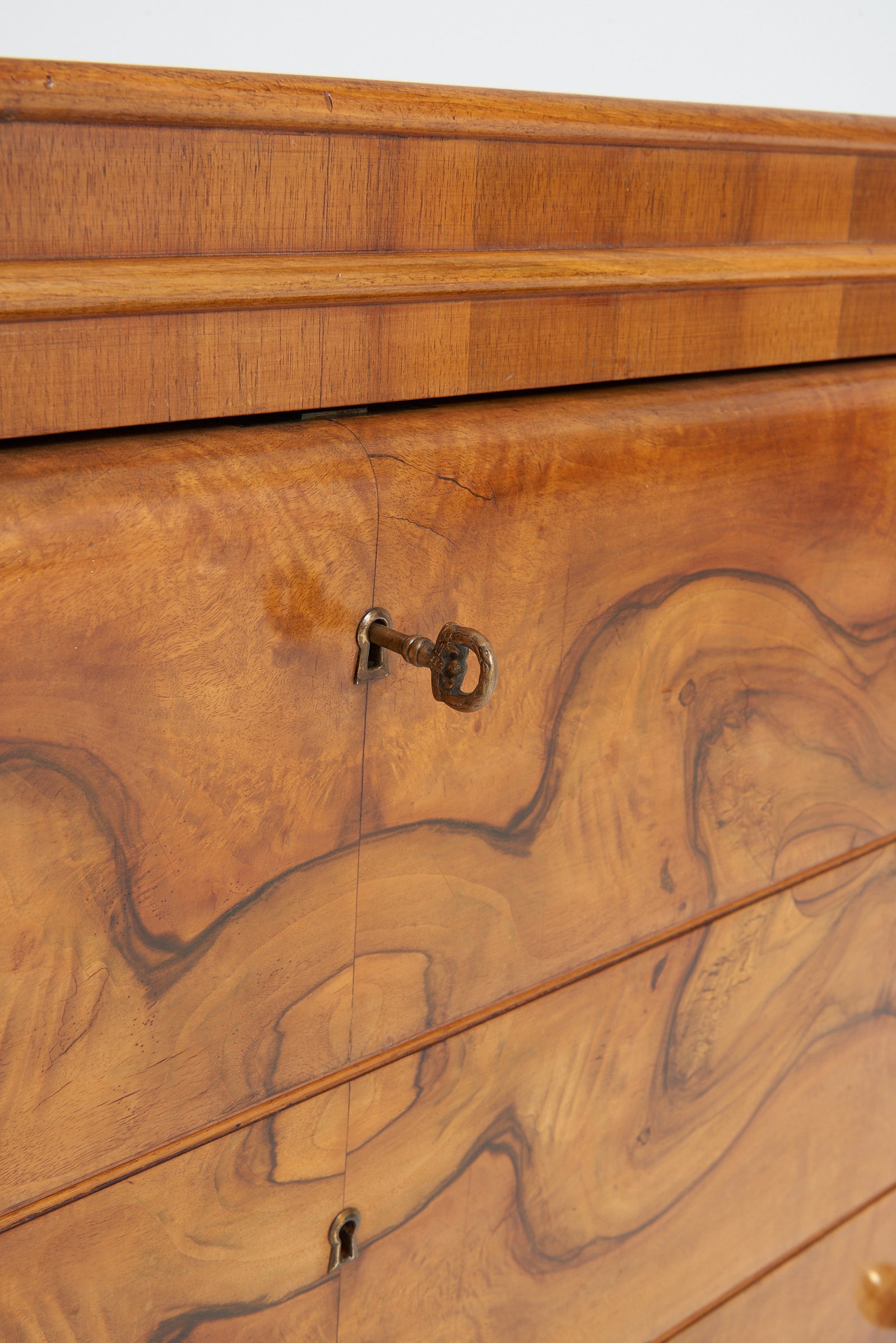Art Deco Walnut Chest of Drawers