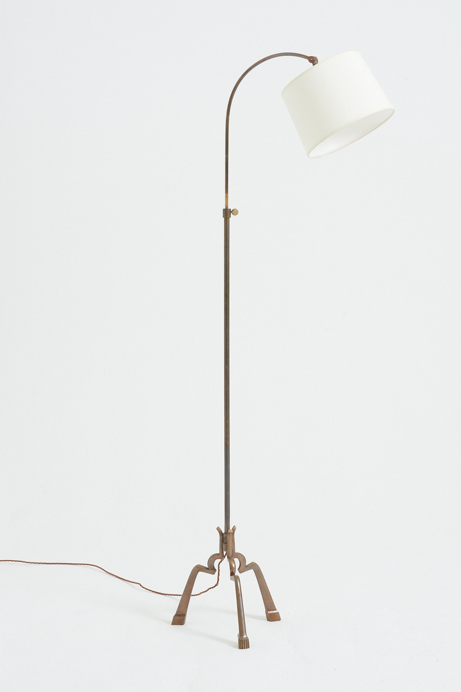 9177- Mid-Century Brass Reading Floor lamp