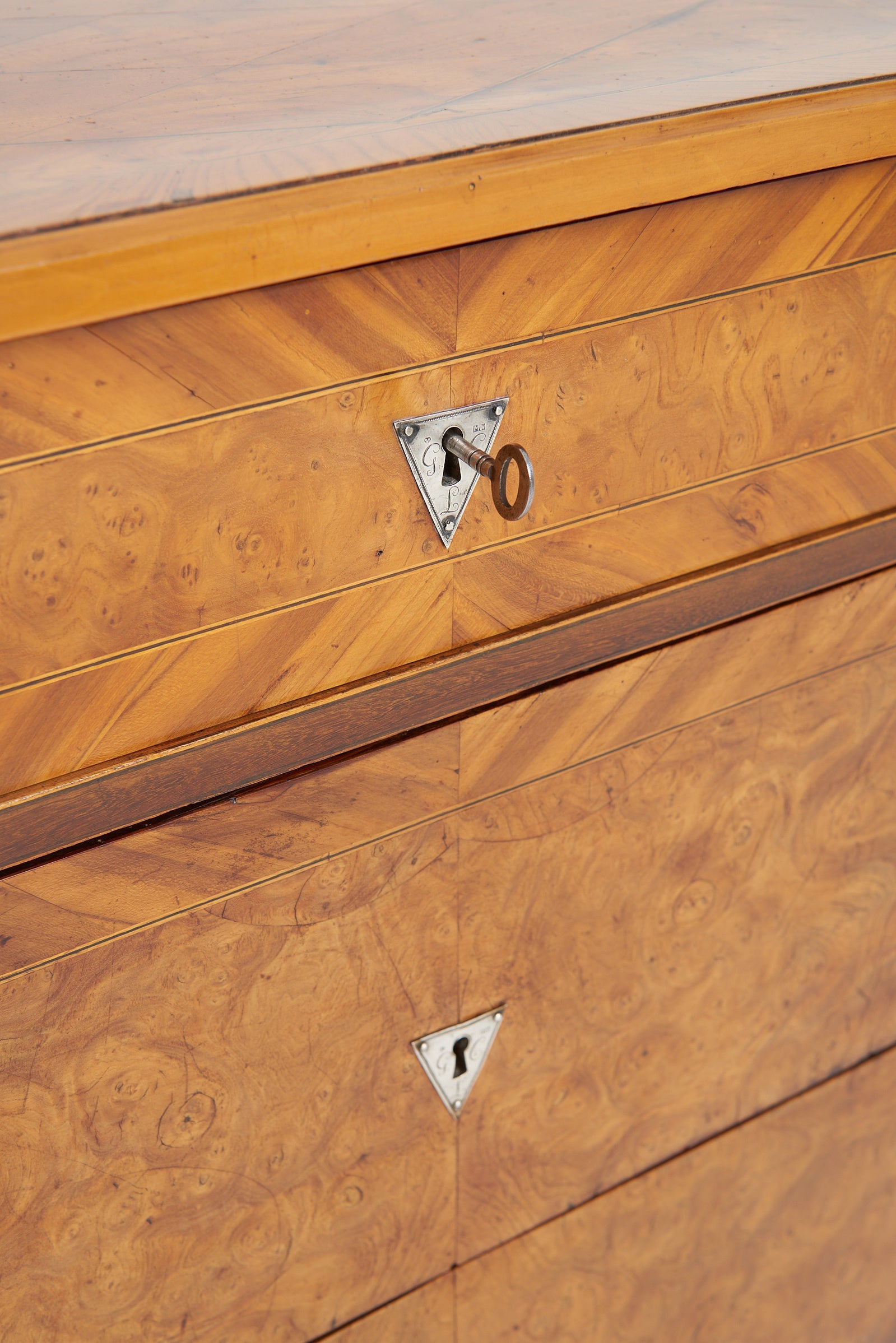 Early 19th Century Swedish Walnut Chest of Drawers