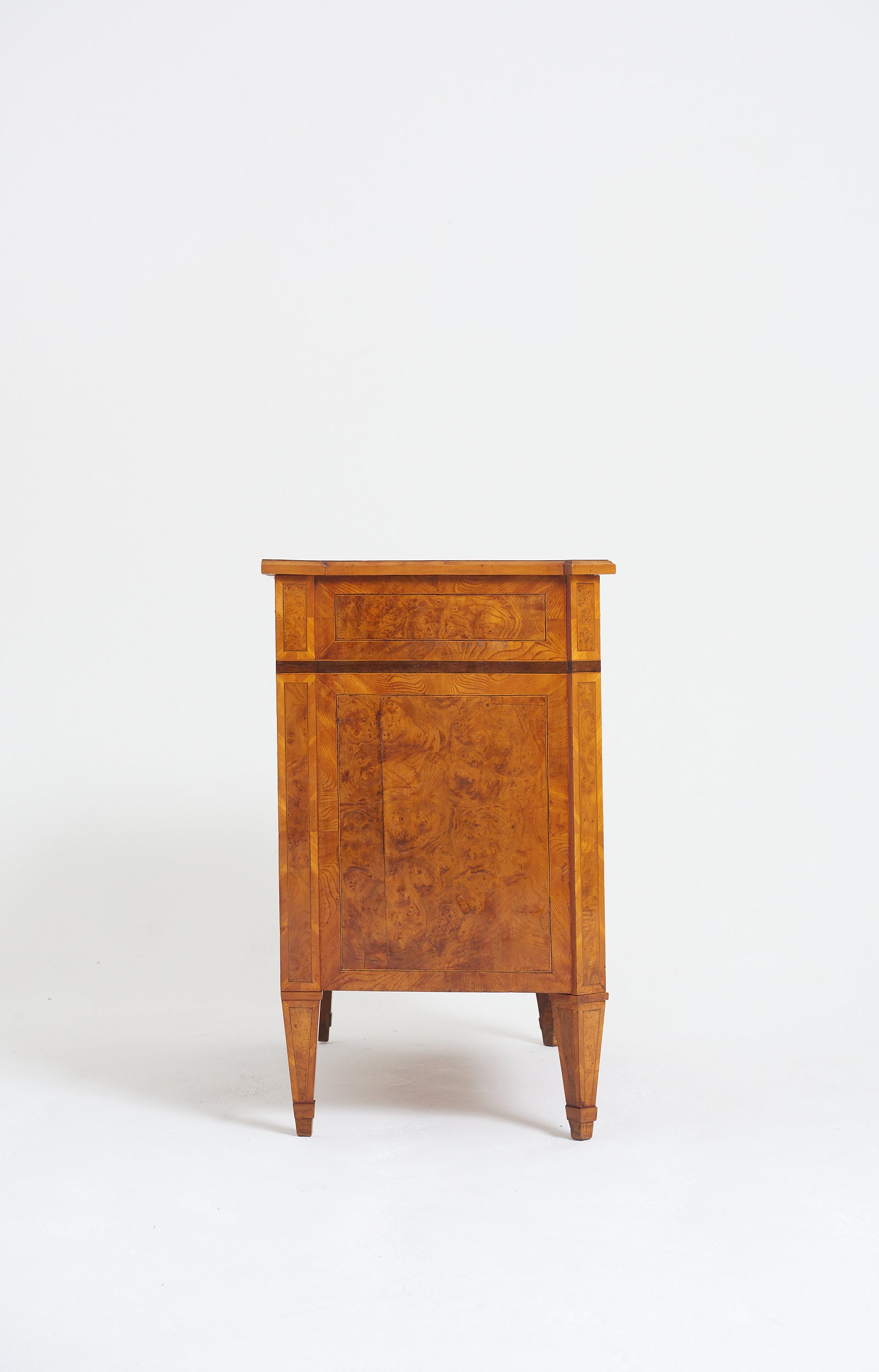 Early 19th Century Swedish Walnut Chest of Drawers