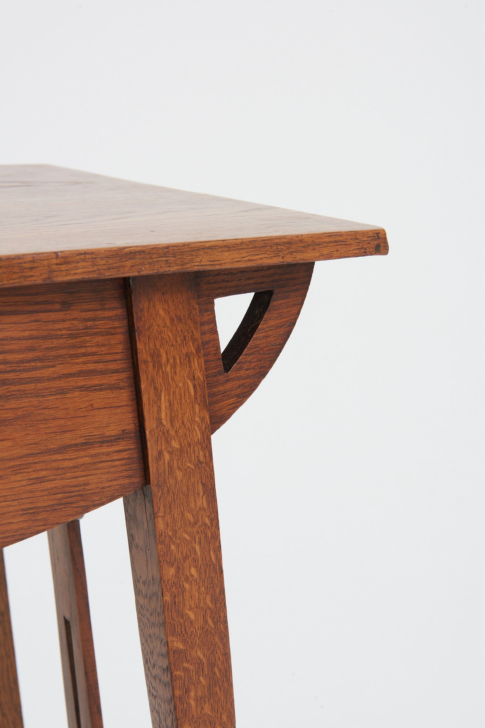 Arts & Crafts Oak Side Table