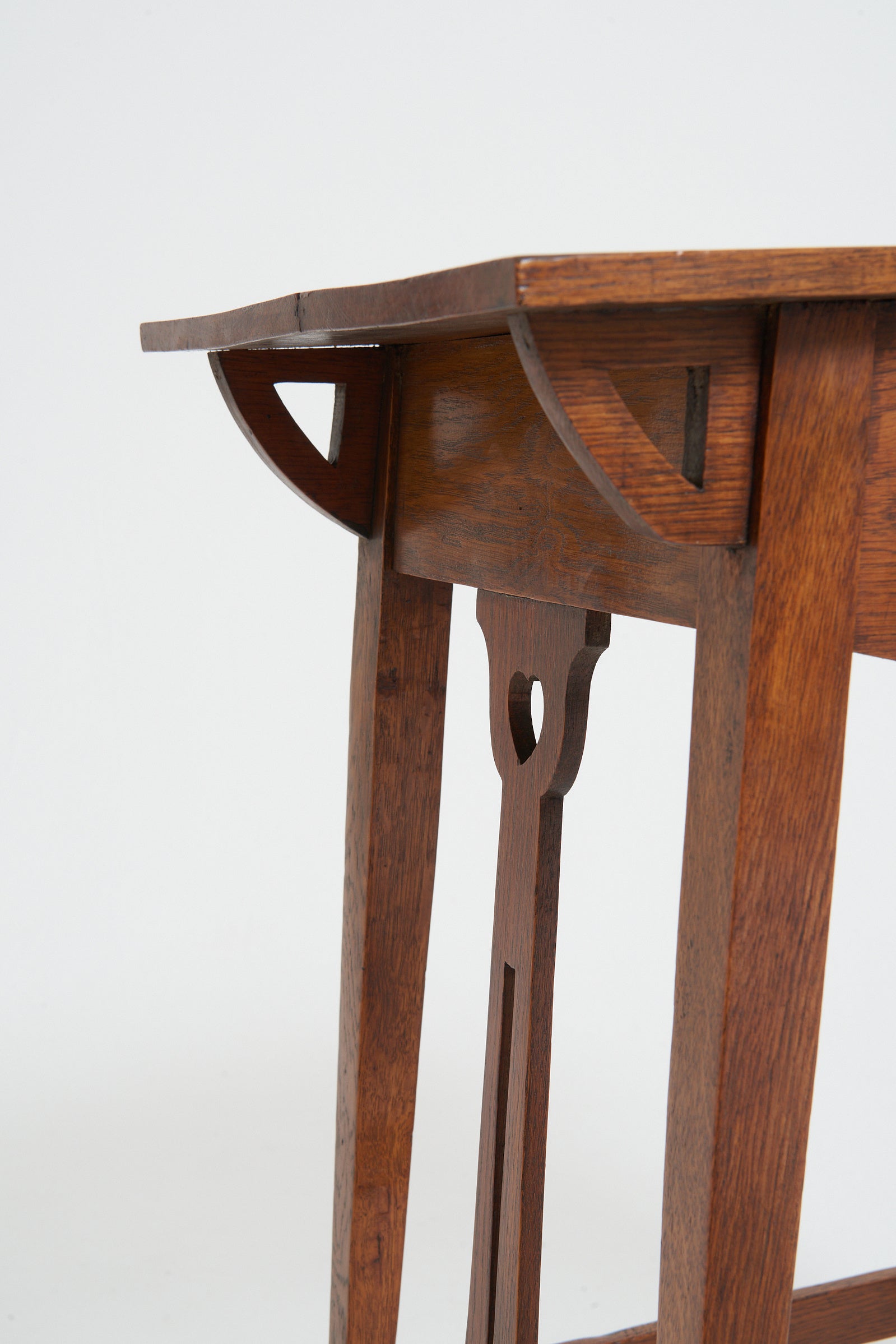 Arts & Crafts Oak Side Table