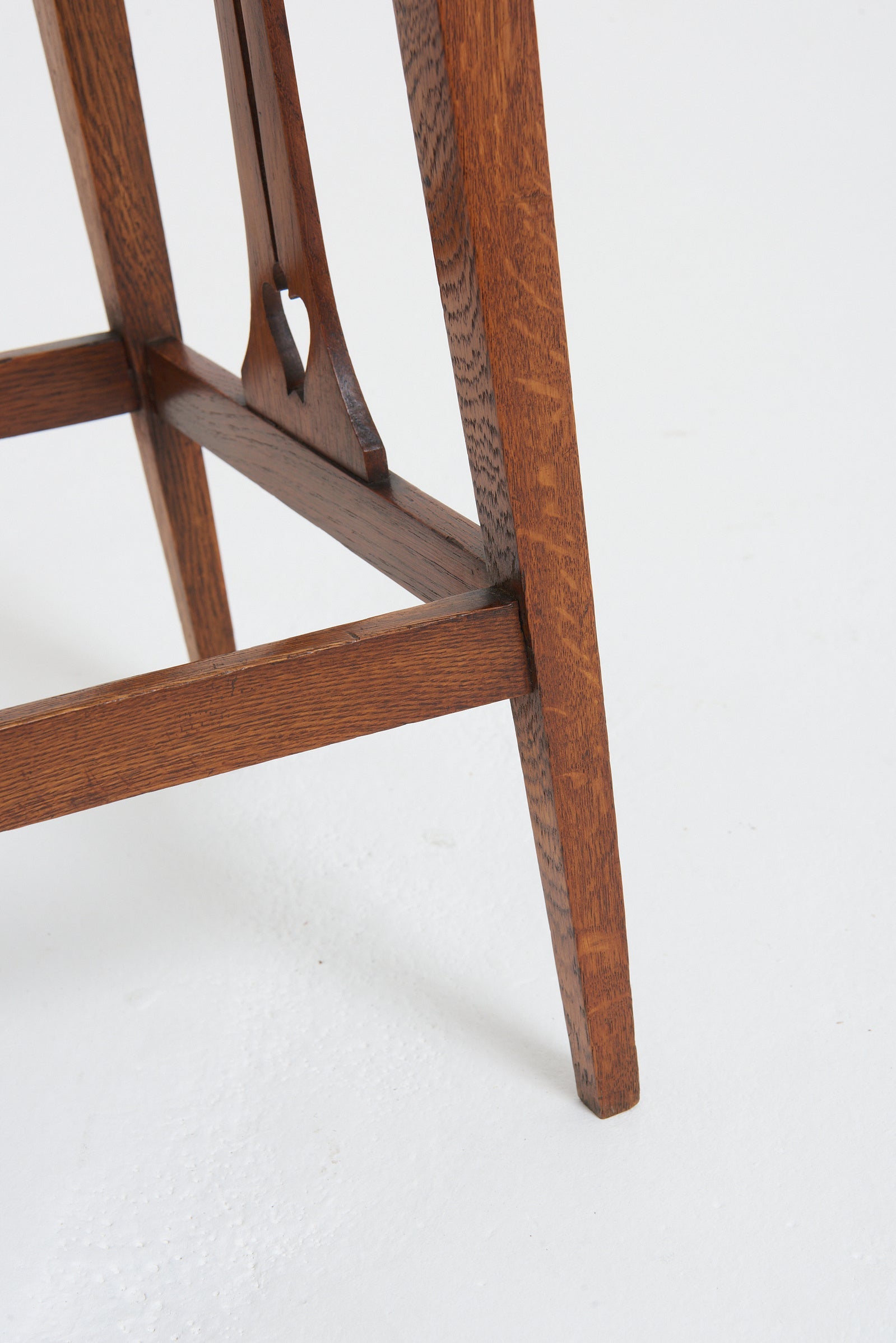 Arts & Crafts Oak Side Table