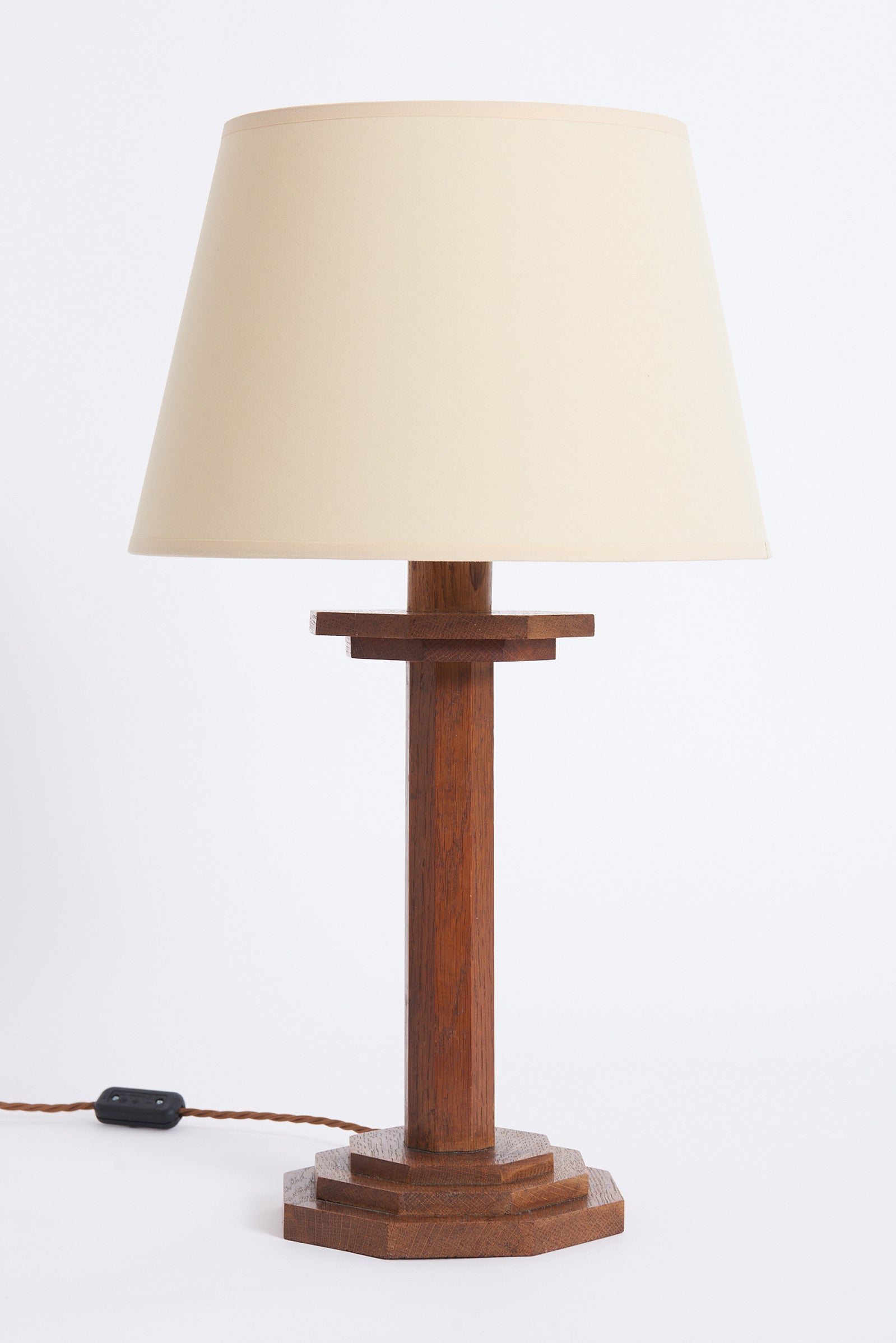 7753- Arts and Crafts Table Lamp
