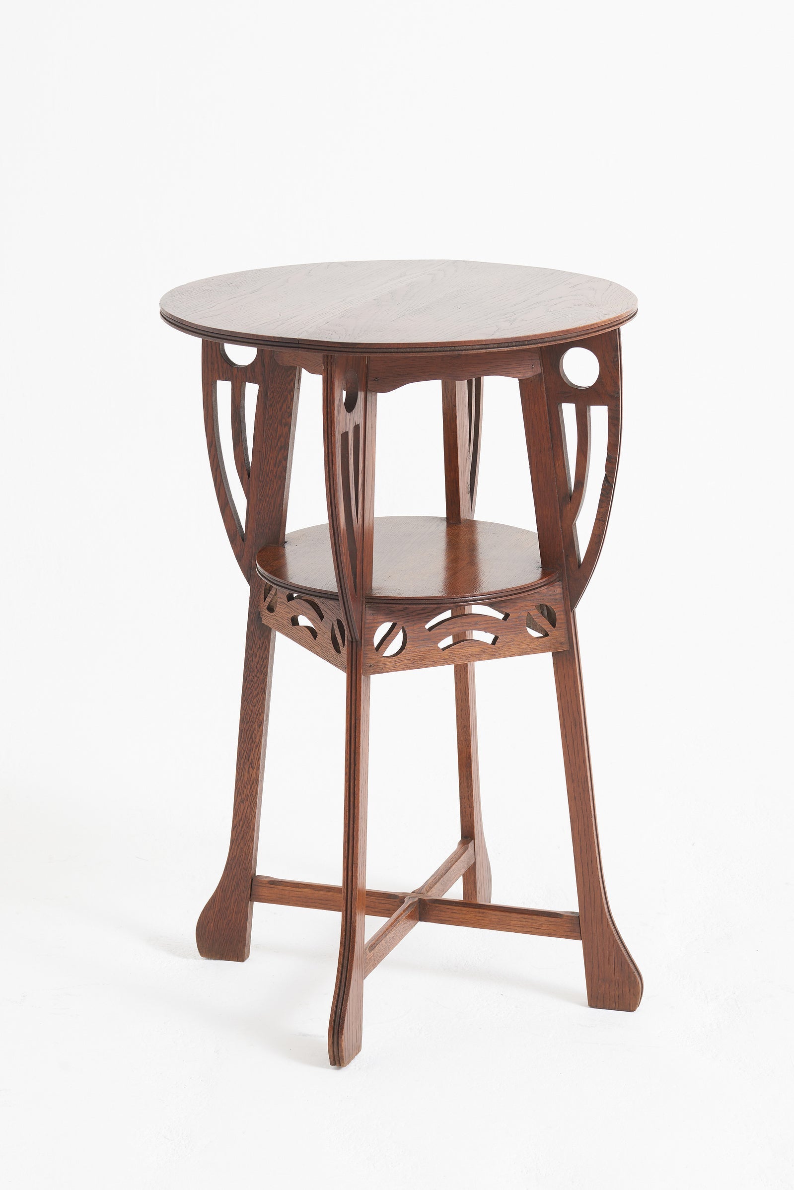 9371- Arts & Craft Oak Side Table