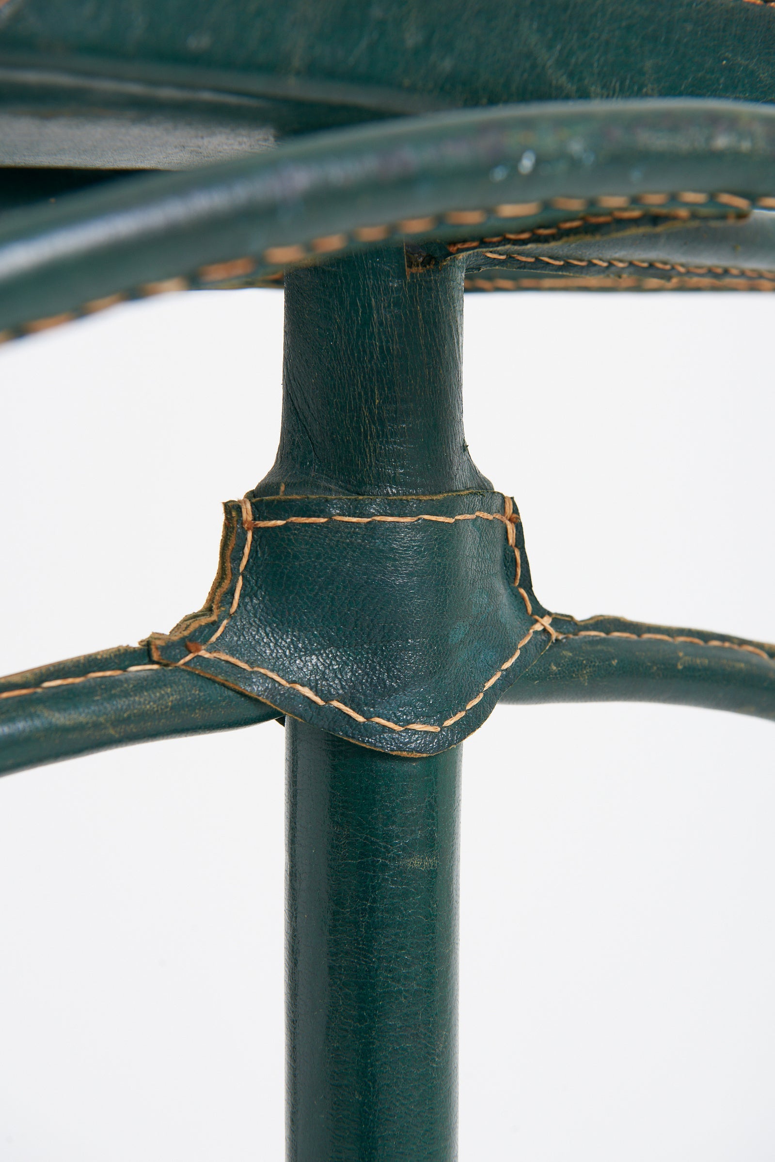 Saddle-Stitched Green Leather Valet