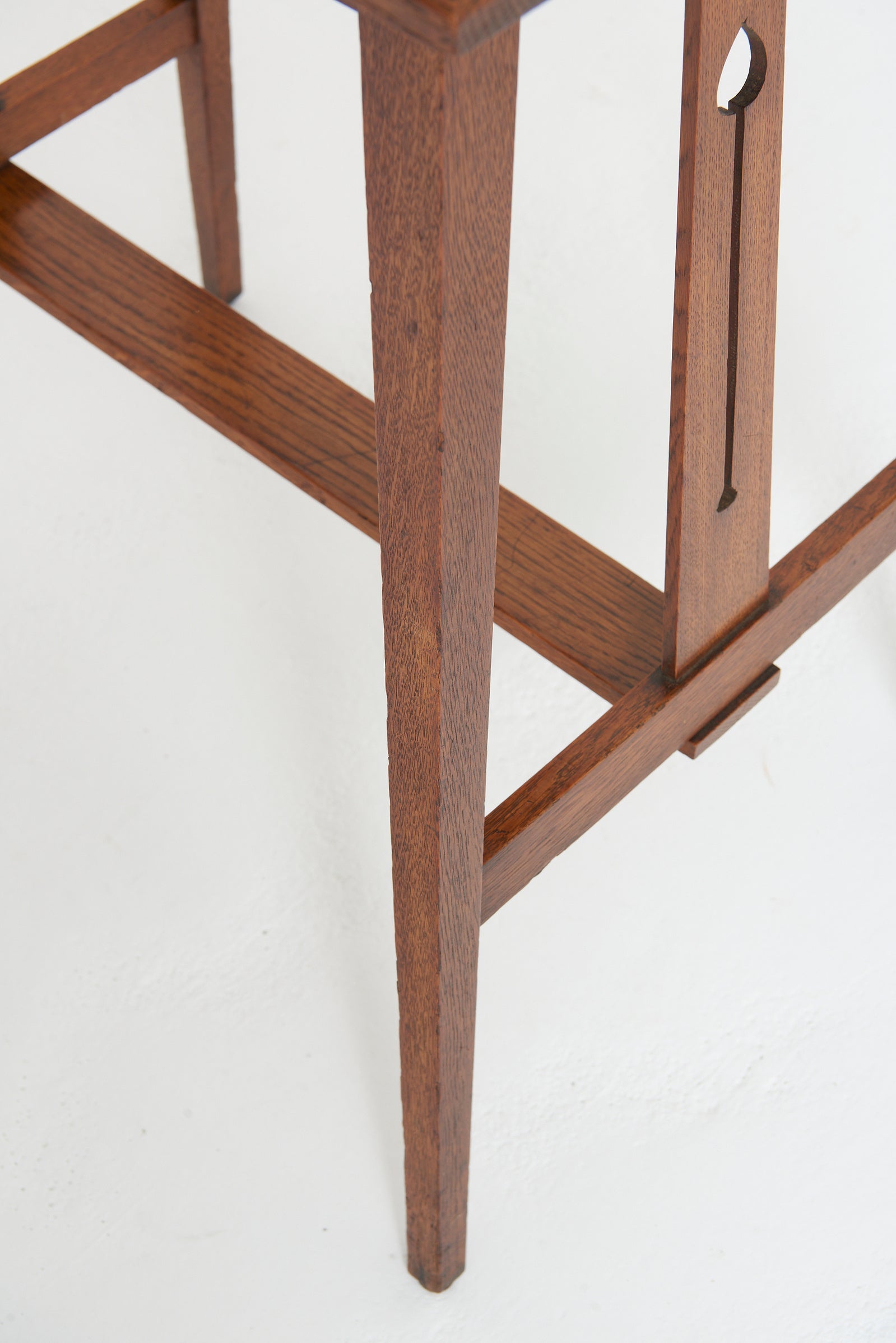 Arts & Craft Side Table