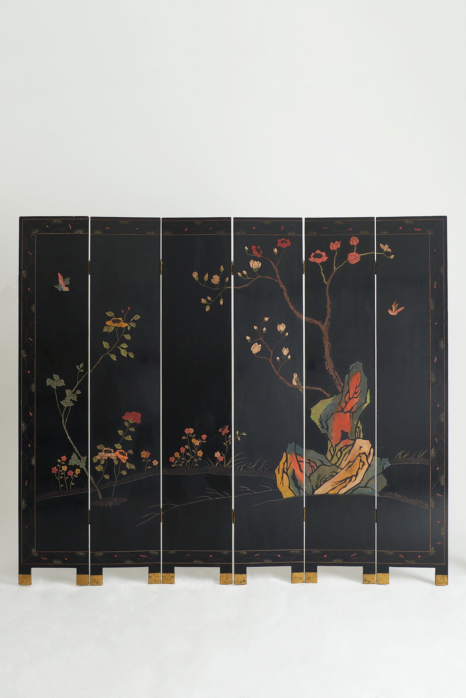 Chinese Black Lacquer Screen