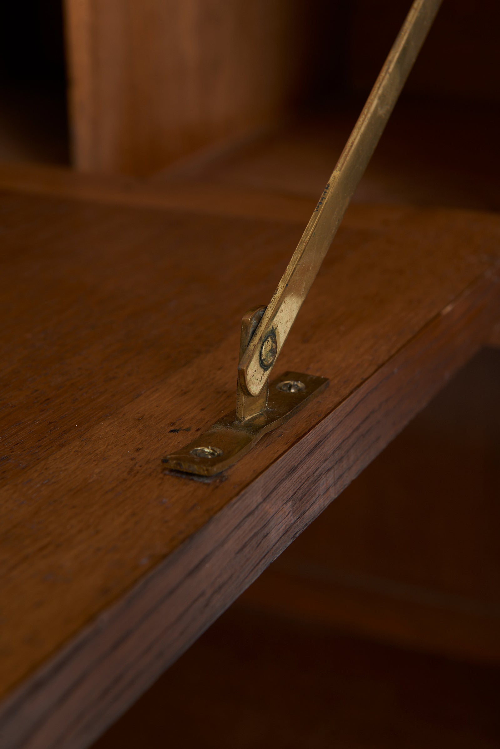 Arts & Crafts Oak Cabinet