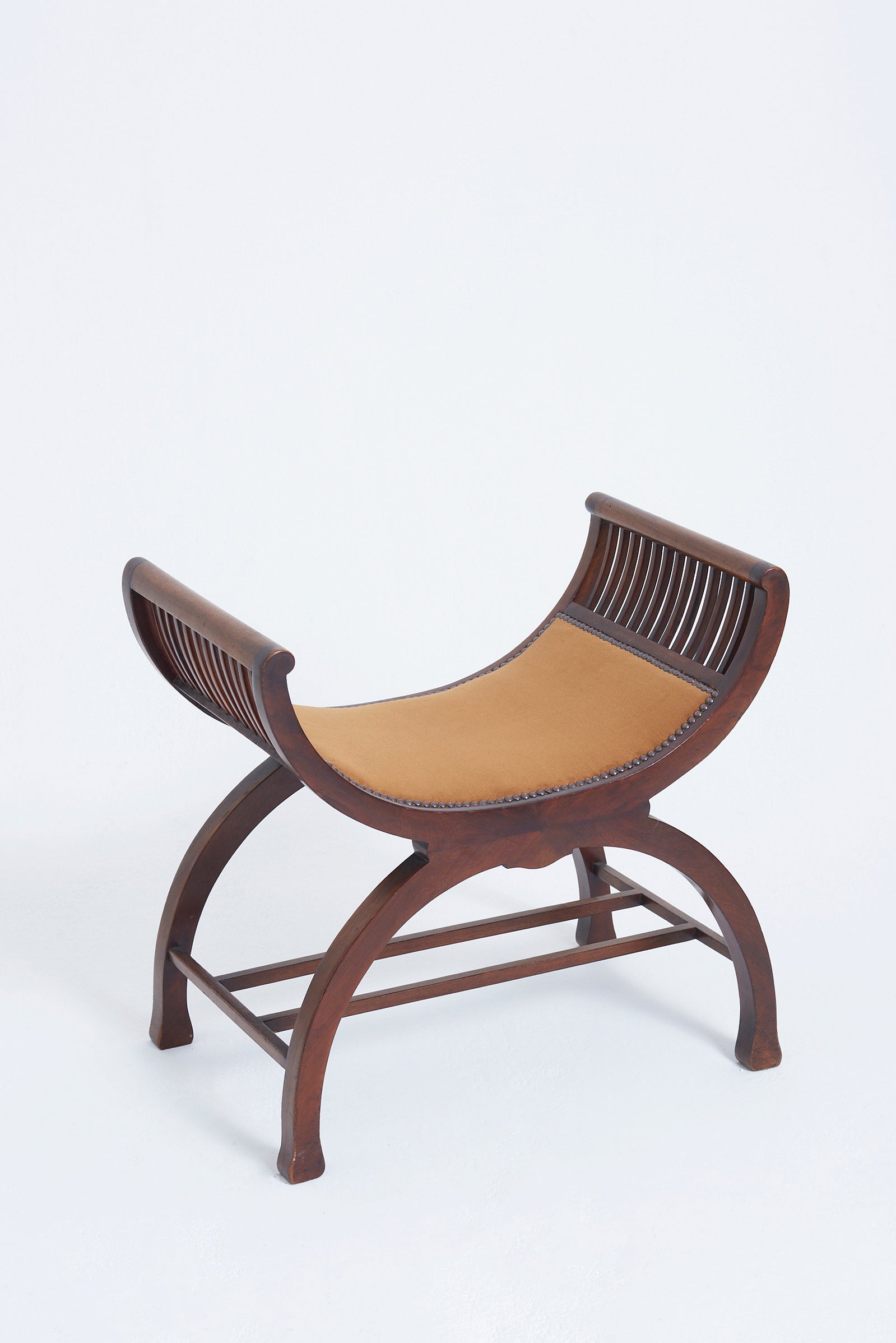 9598- English X Frame Stool