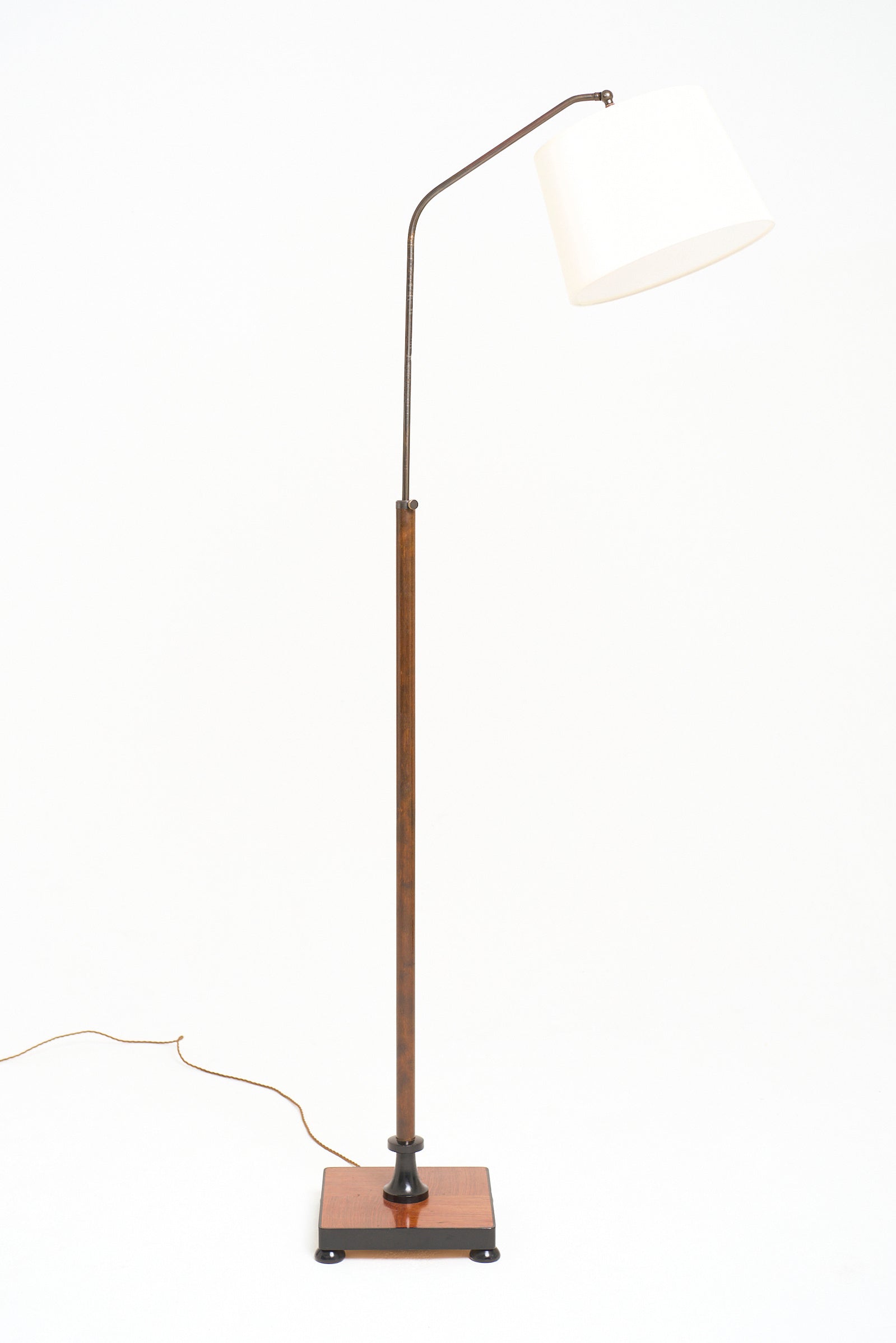 Swedish Grace Floor Lamp