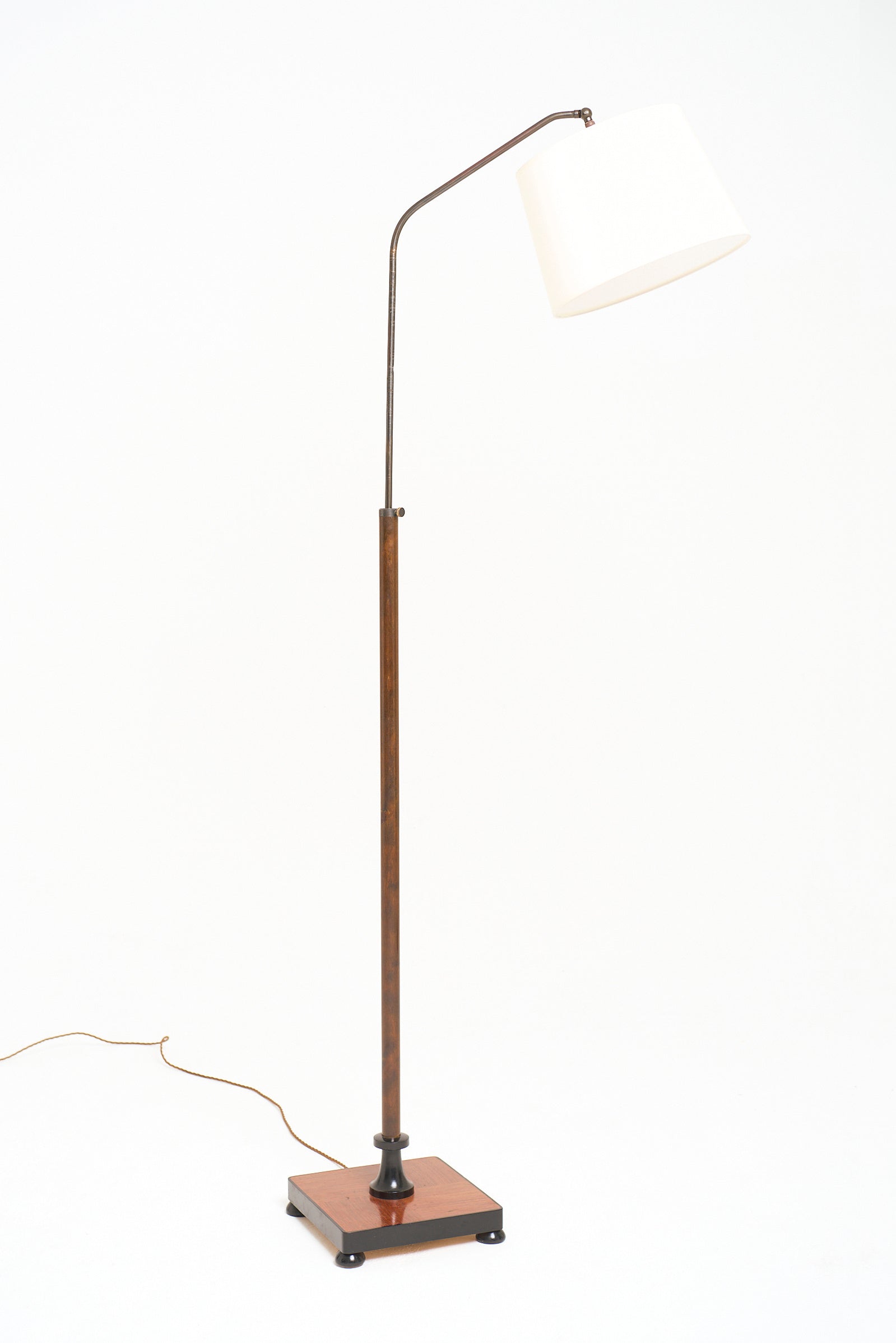 9615- Swedish Grace Floor Lamp