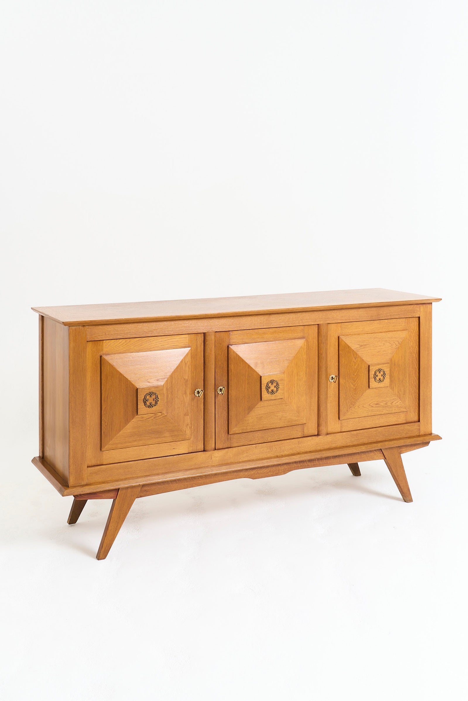 Mid-Century Oak Sideboard | Dorian Caffot de Fawes