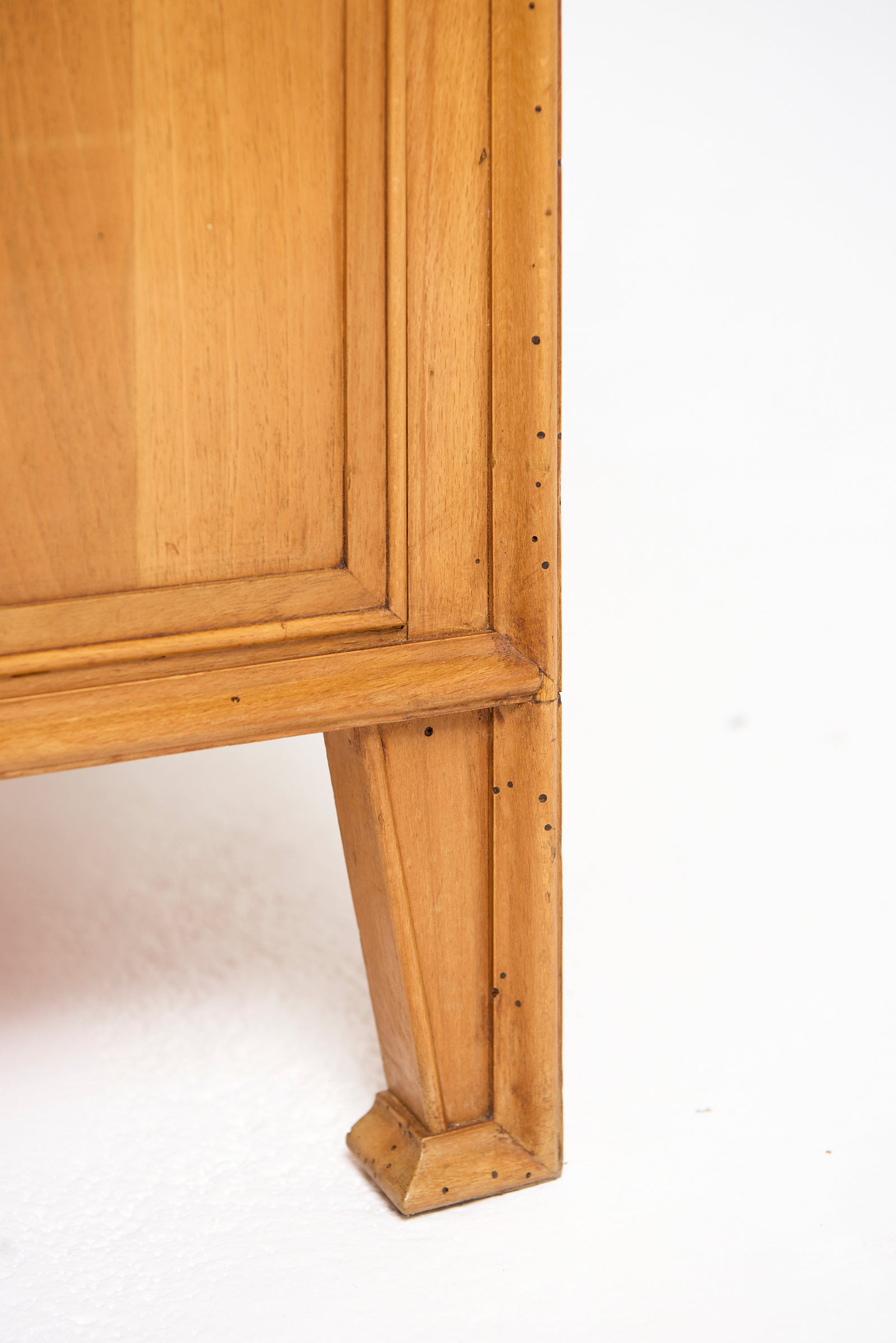 Italian Mid-Century Chest of Drawers