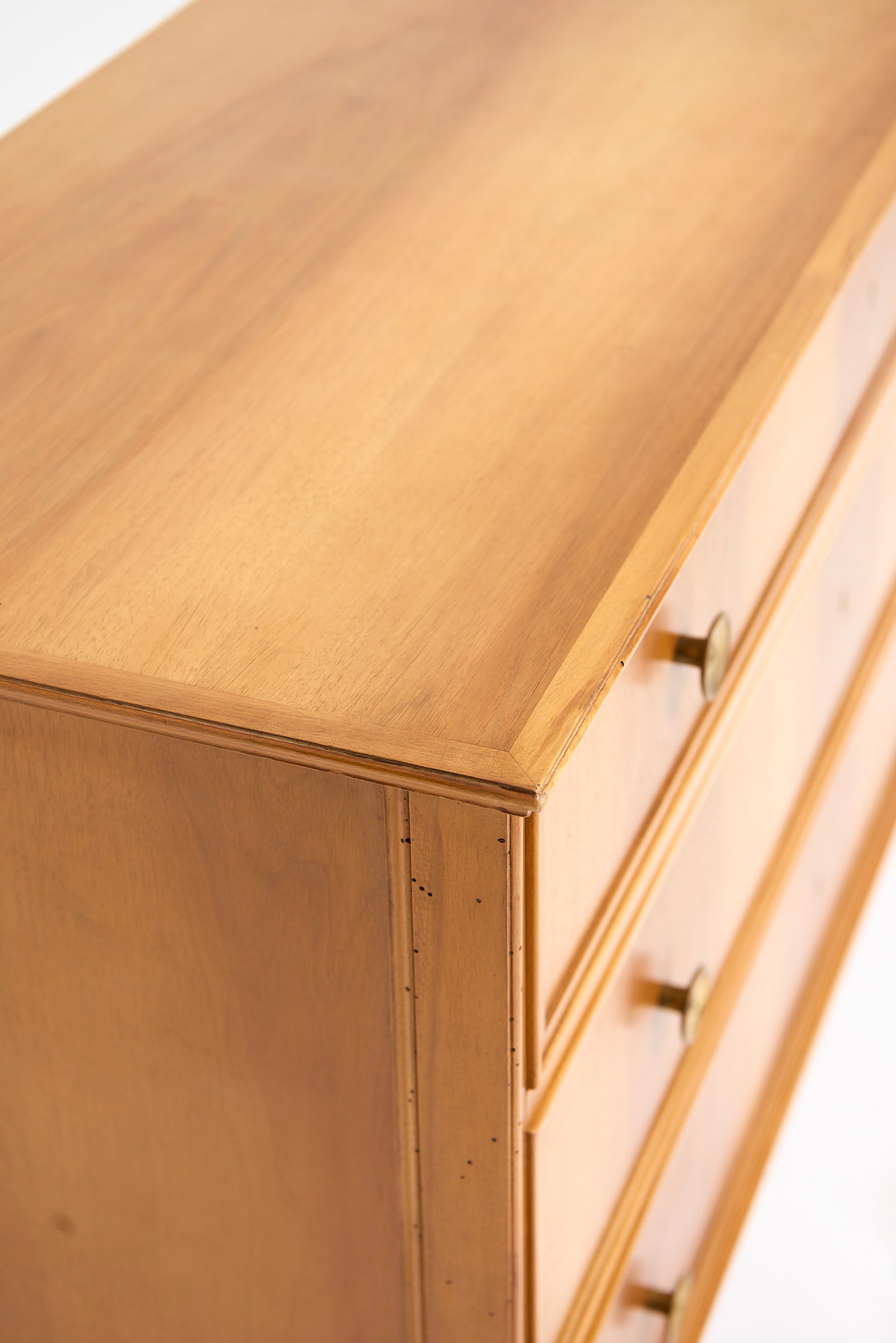 Italian Mid-Century Chest of Drawers
