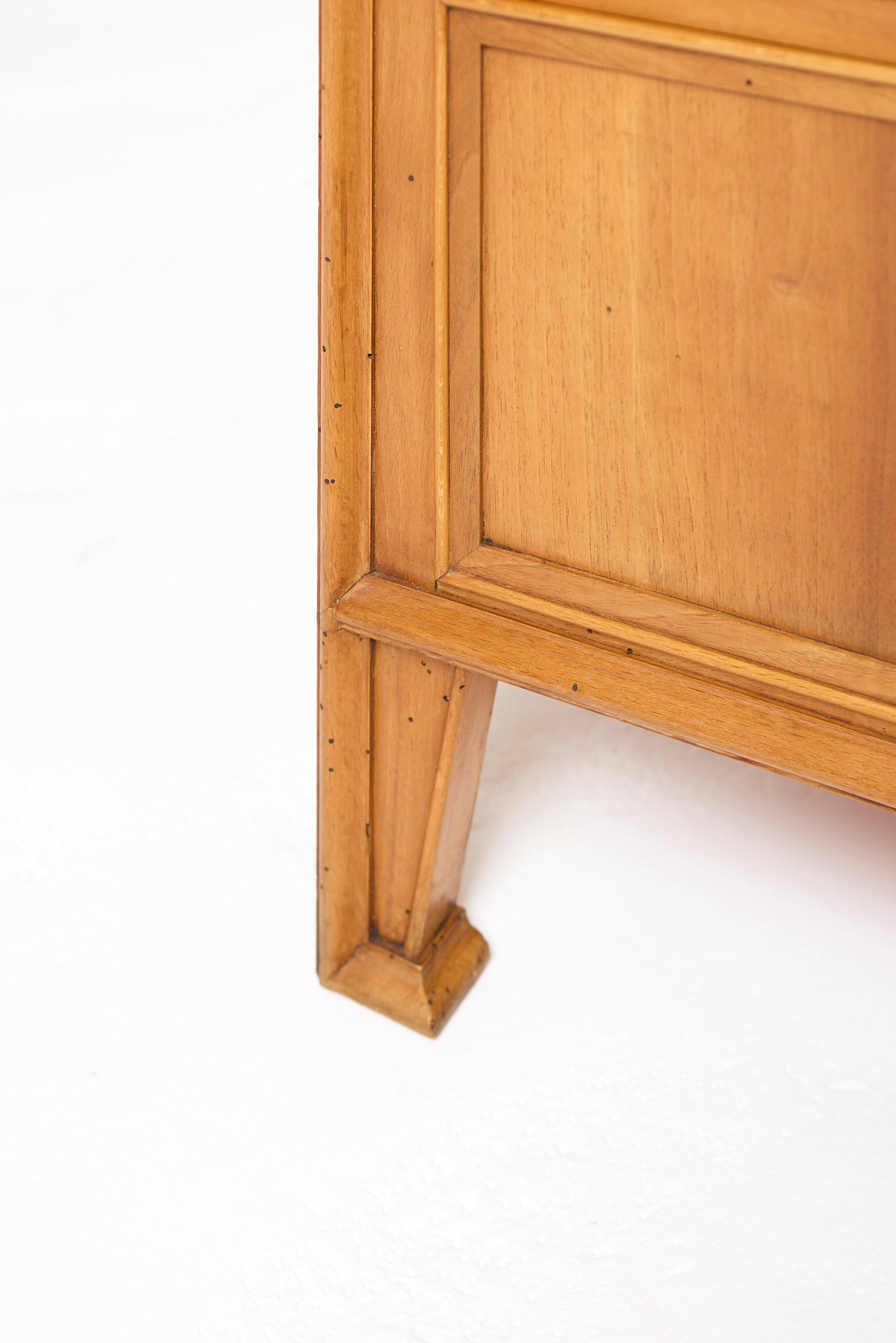 Italian Mid-Century Chest of Drawers