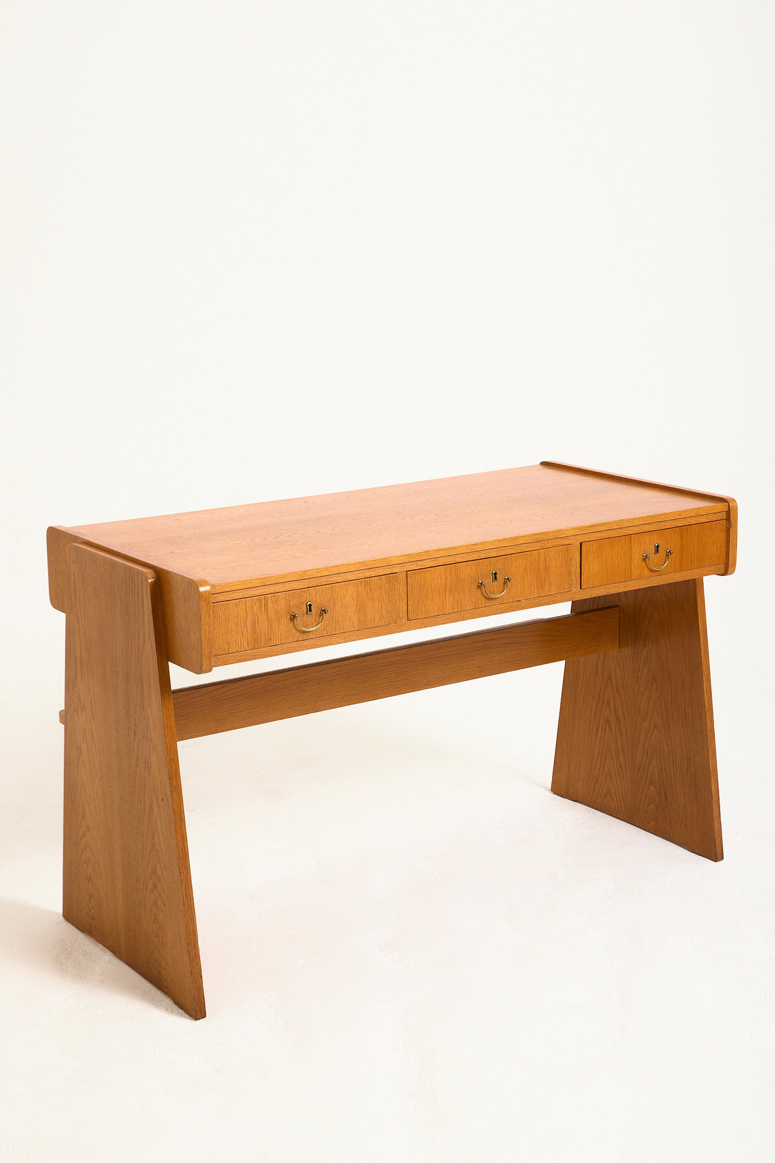 9880- Mid-Century Modern Oak Desk