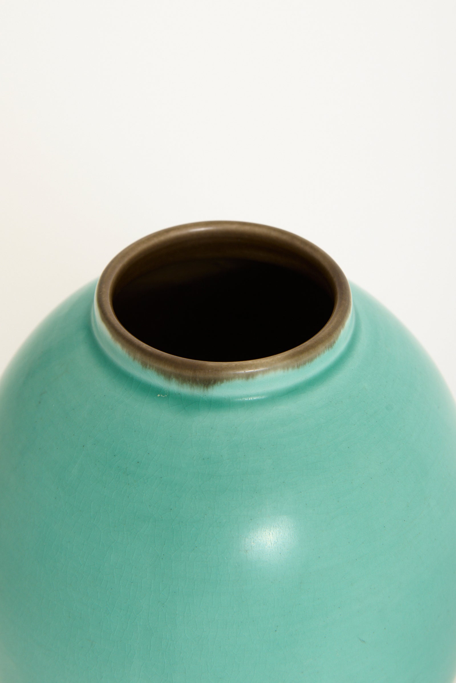 Ovoid Vase by Alumina