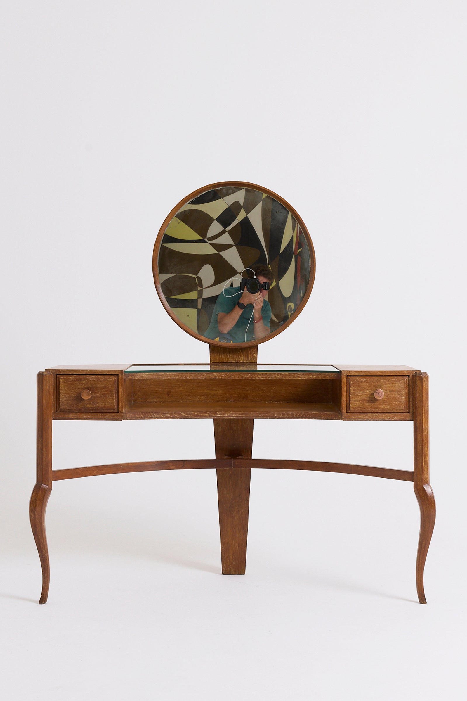 9960- Italian Modern Dressing Table
