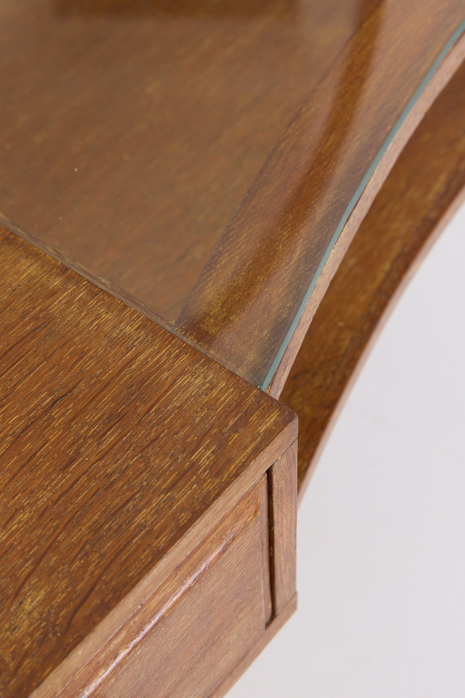 Italian Modern Dressing Table